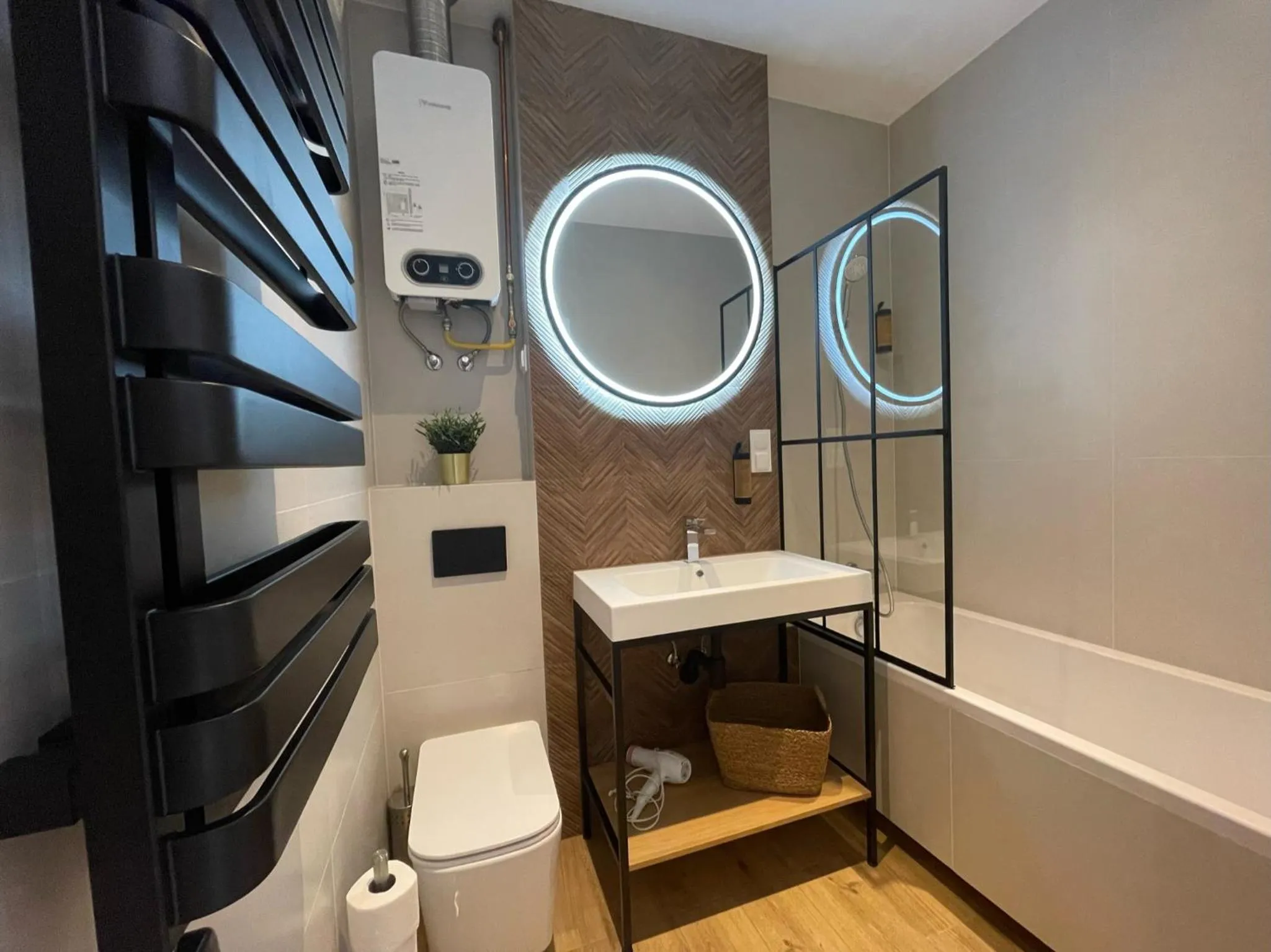 Toilet in Leo Apartments Old Town