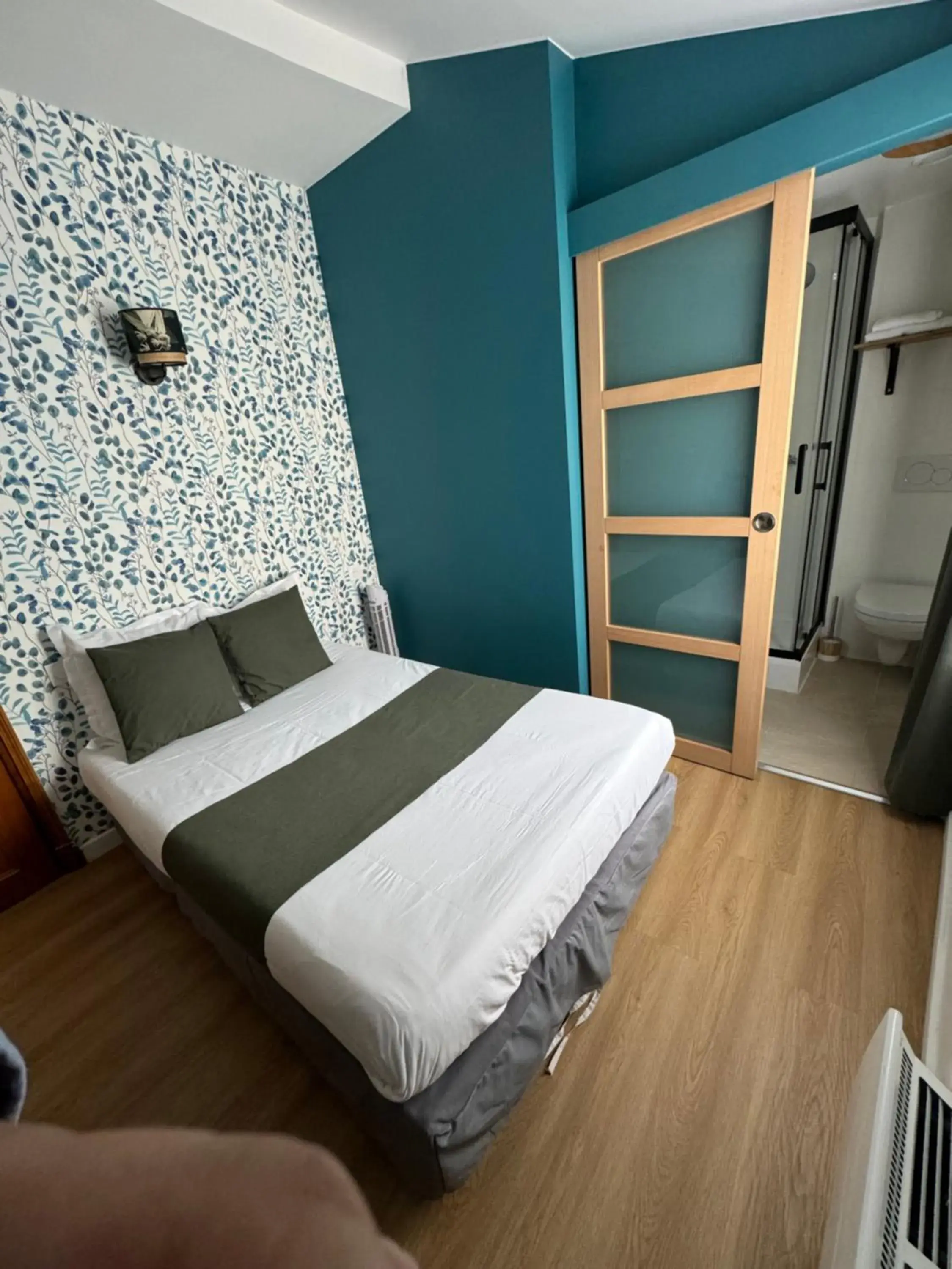 Single Room in Hôtel Flor Rivoli Single Room in Hôtel Flor Rivoli