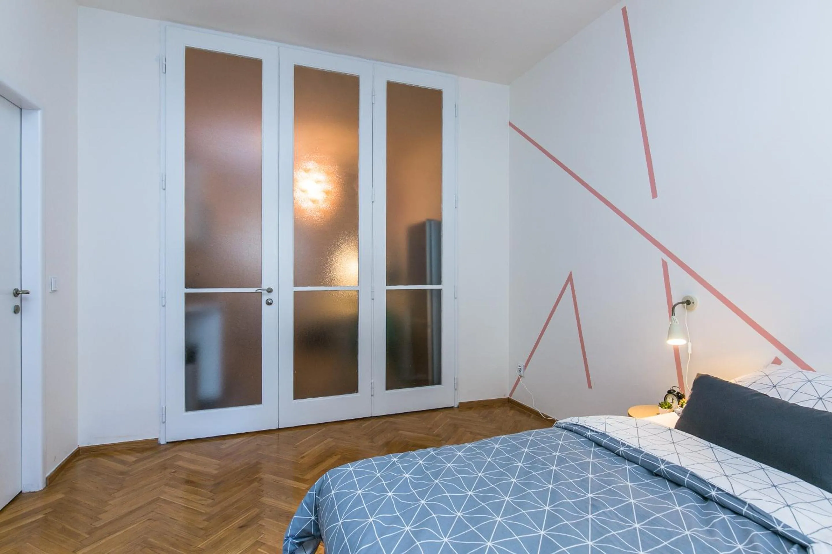Bed in Apartments Stepanska 36