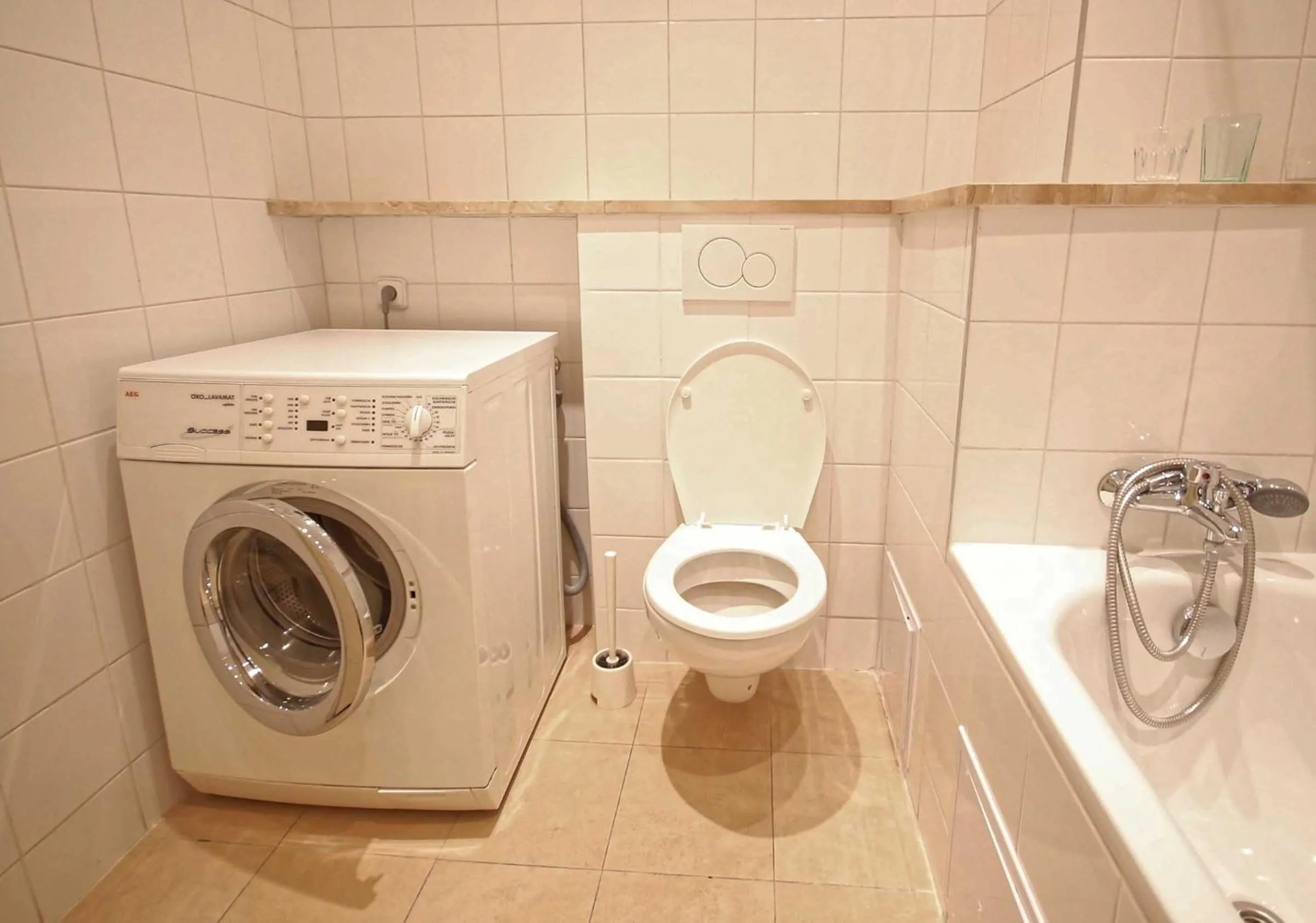 Toilet in Apartments Stepanska 36