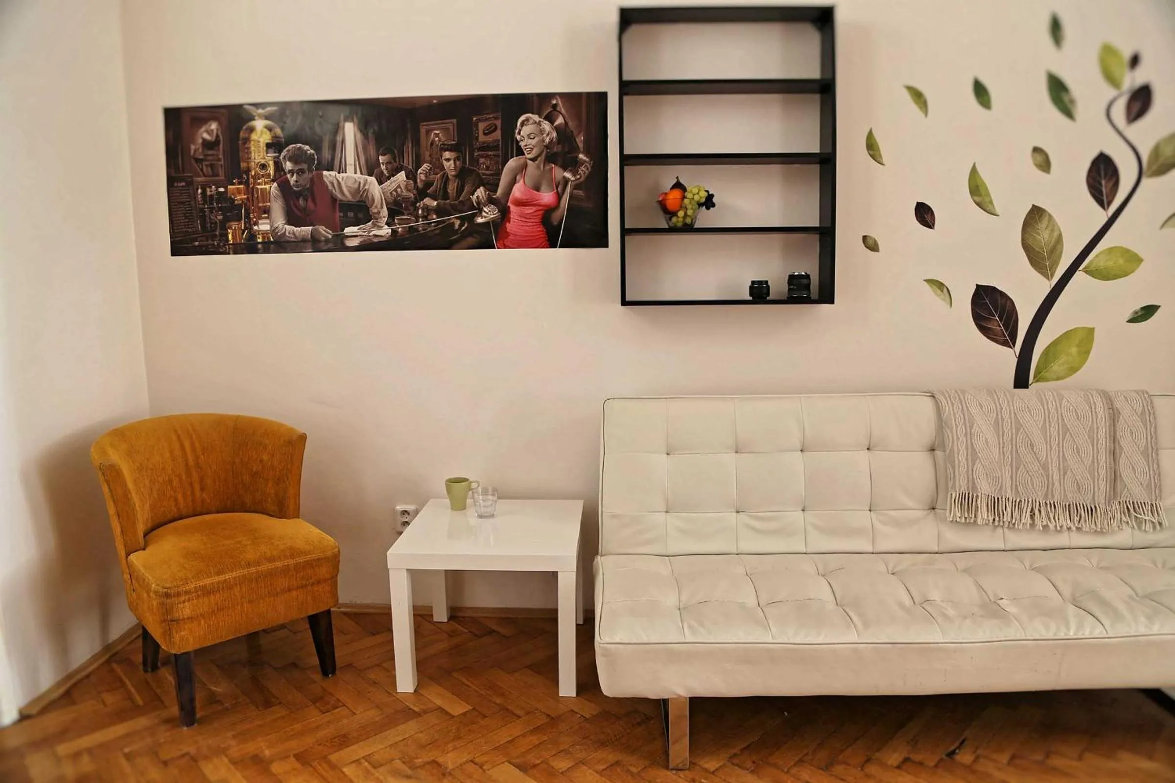 Kitchen or kitchenette in Apartments Stepanska 36