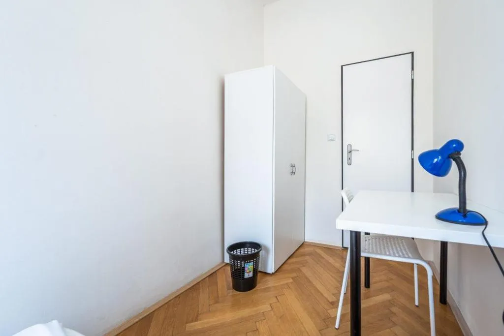 Apartments Stepanska 36