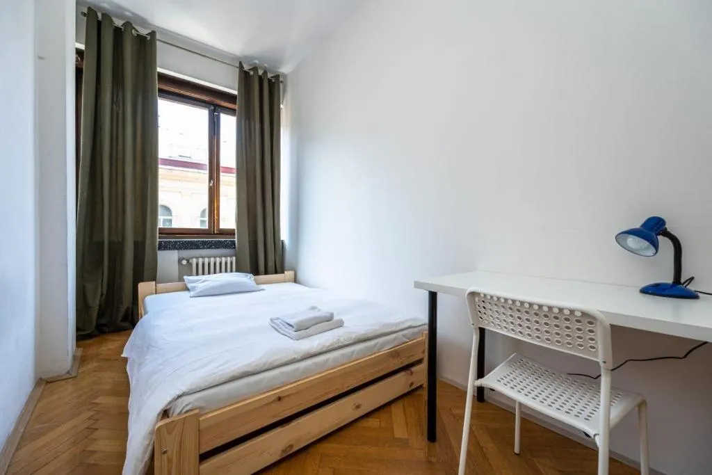 Bed in Apartments Stepanska 36