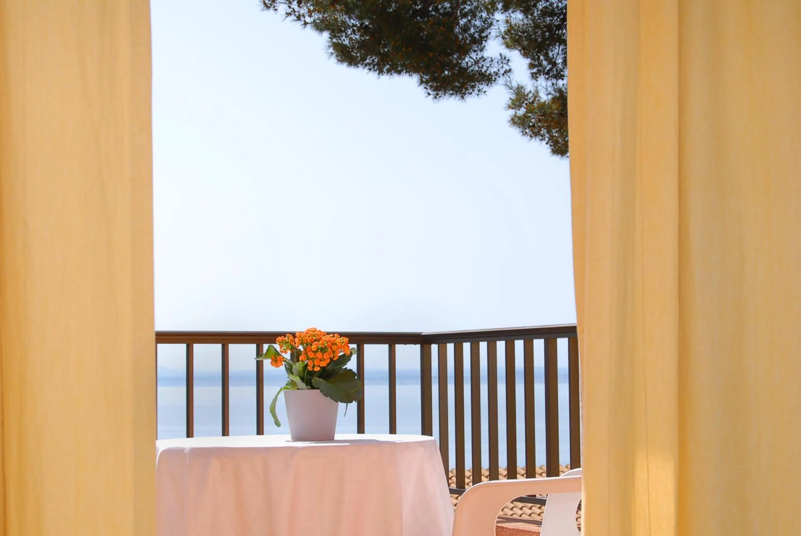 Balcony/Terrace in Aparthotel Ona Aucanada