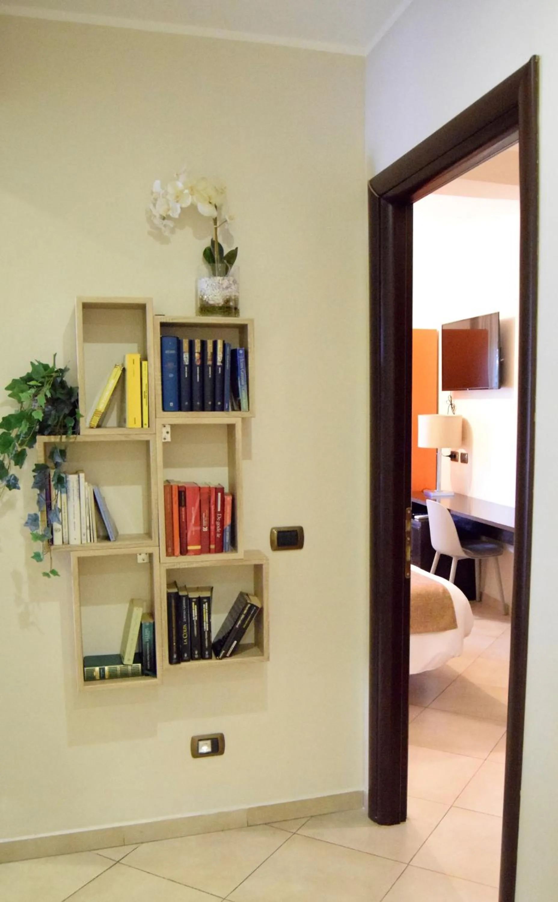 Library in Holiday a San Pietro