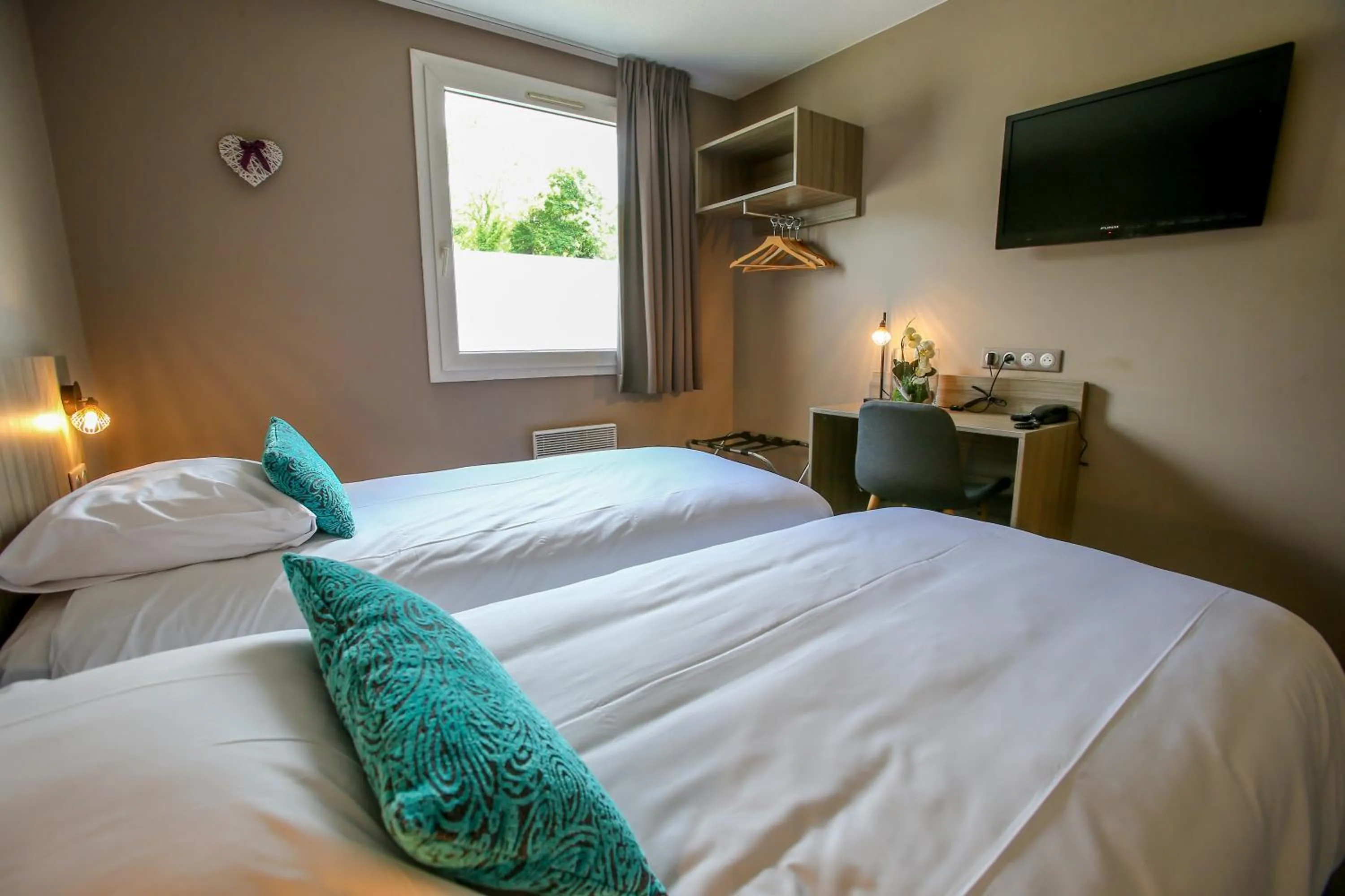 Bed in Hotel Ecluse 34