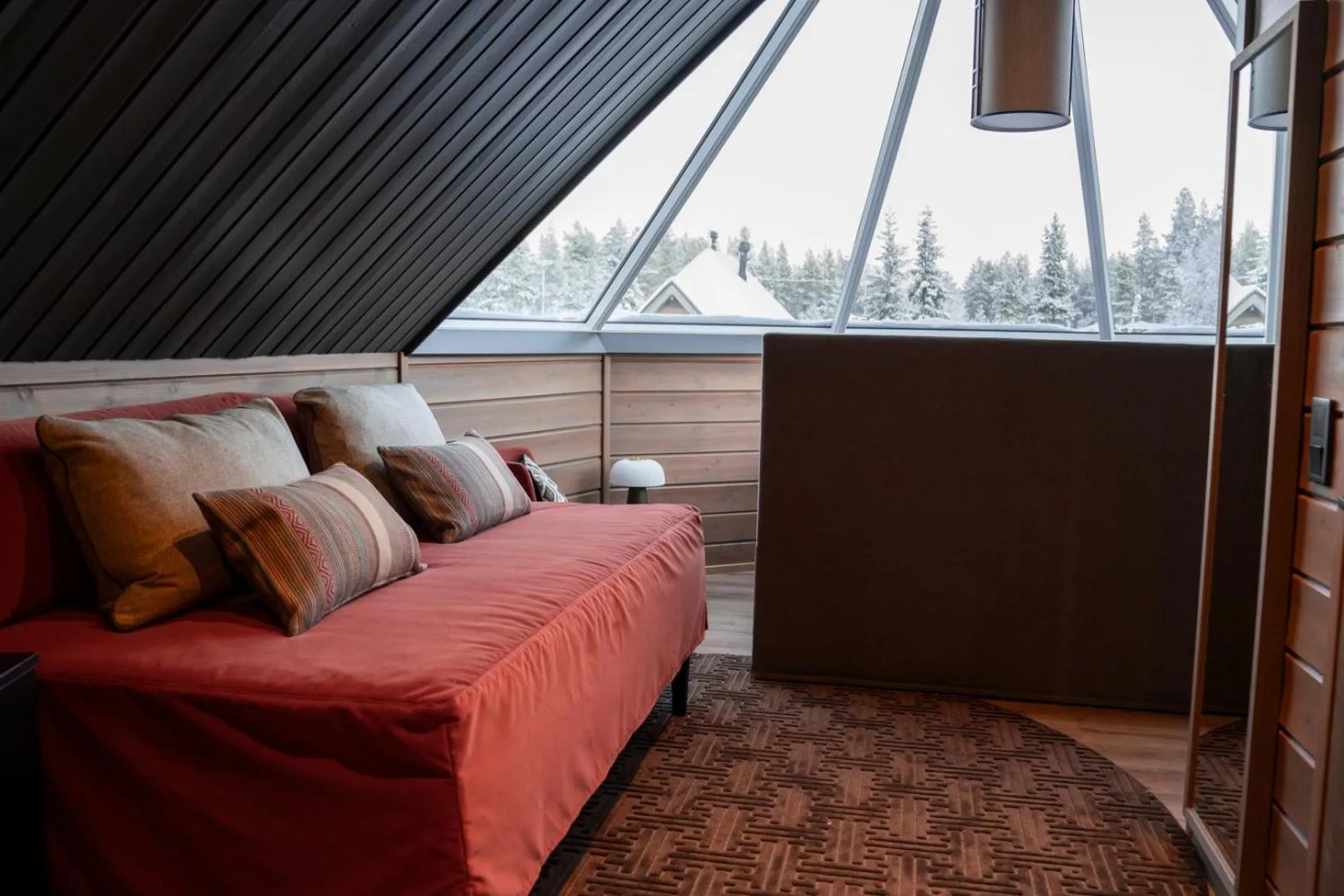 Bed in Reindeer Manor Levi