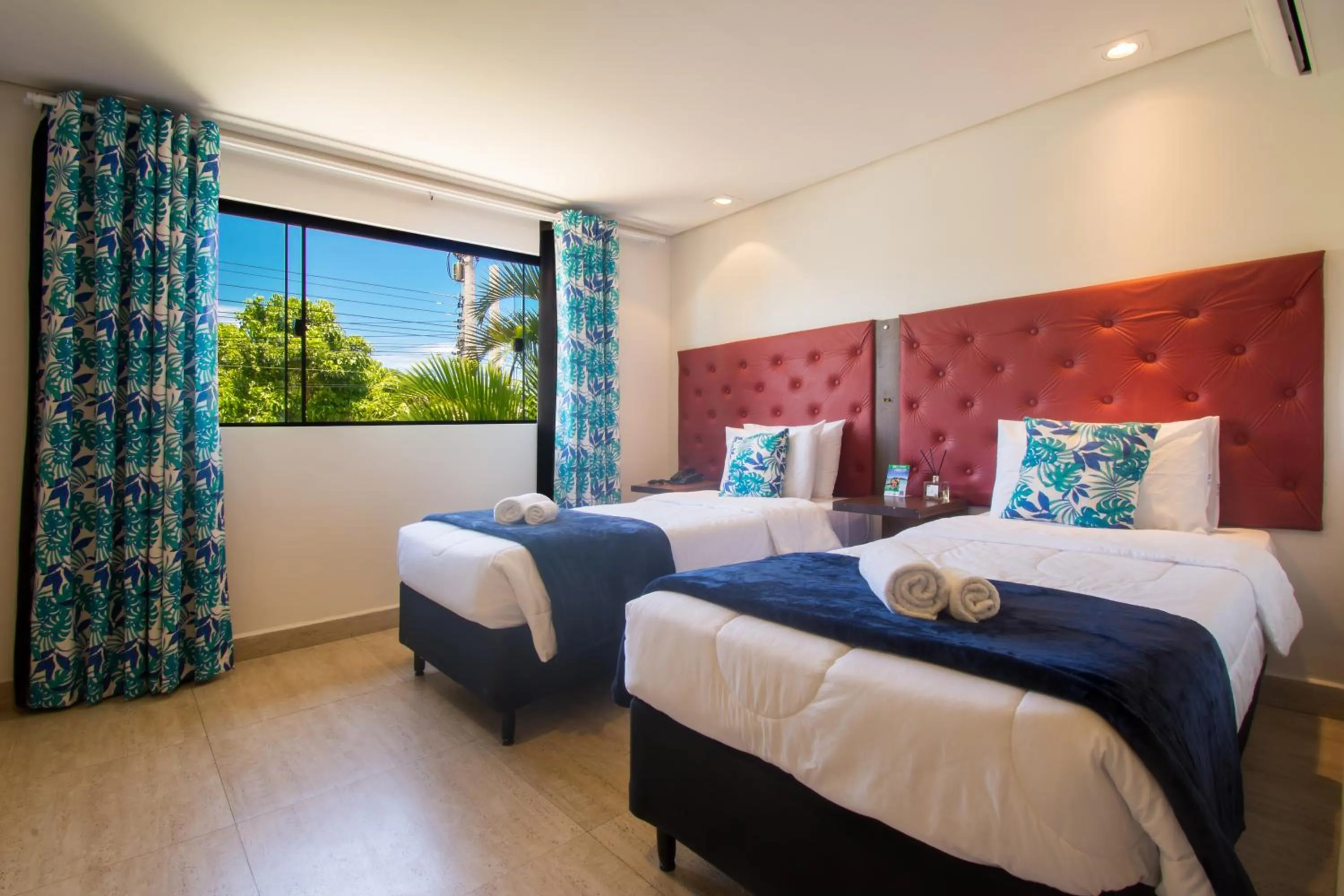 Bed in Hotel Barra da Lagoa by Latitud Hoteles