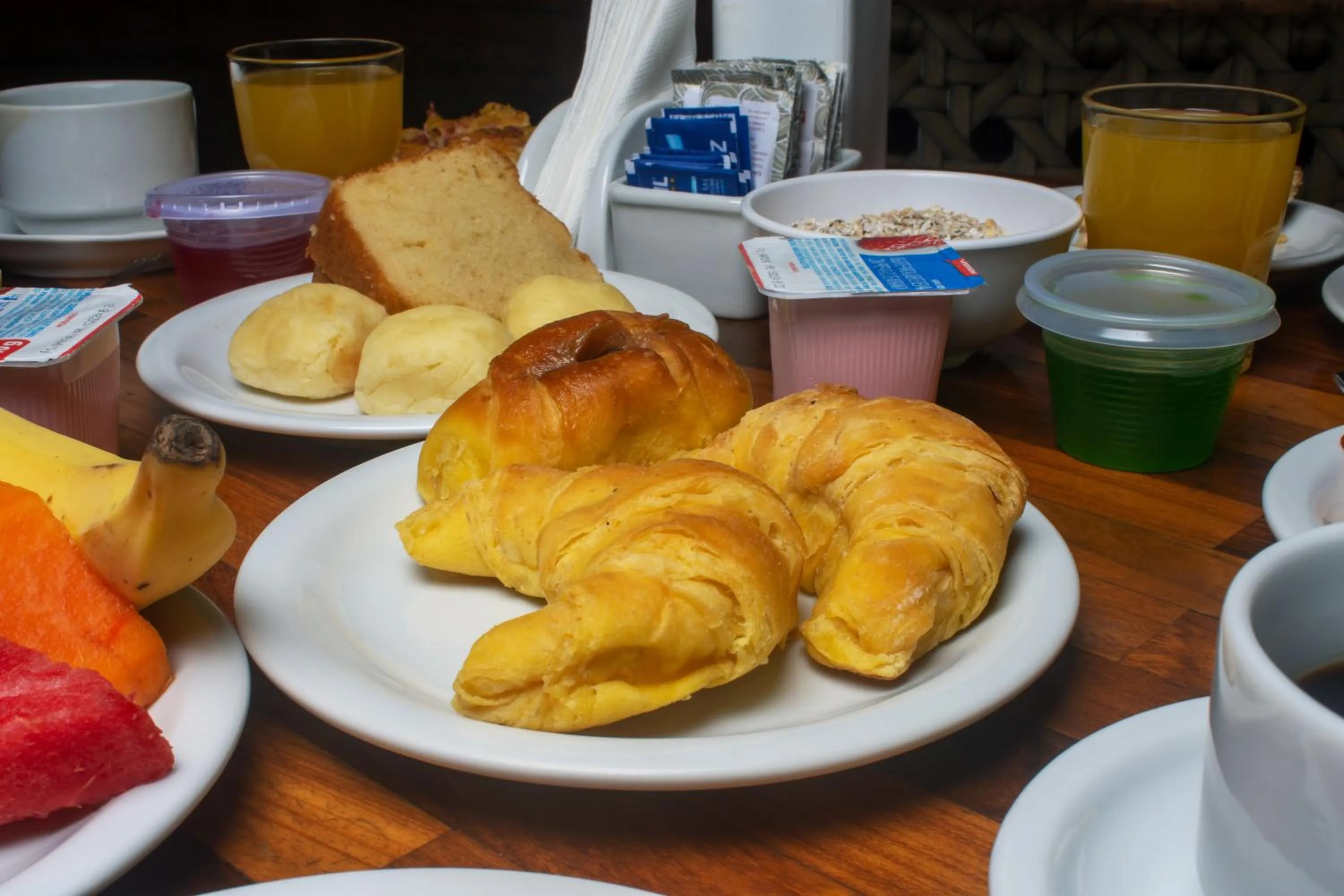 Breakfast in Hotel Barra da Lagoa by Latitud Hoteles