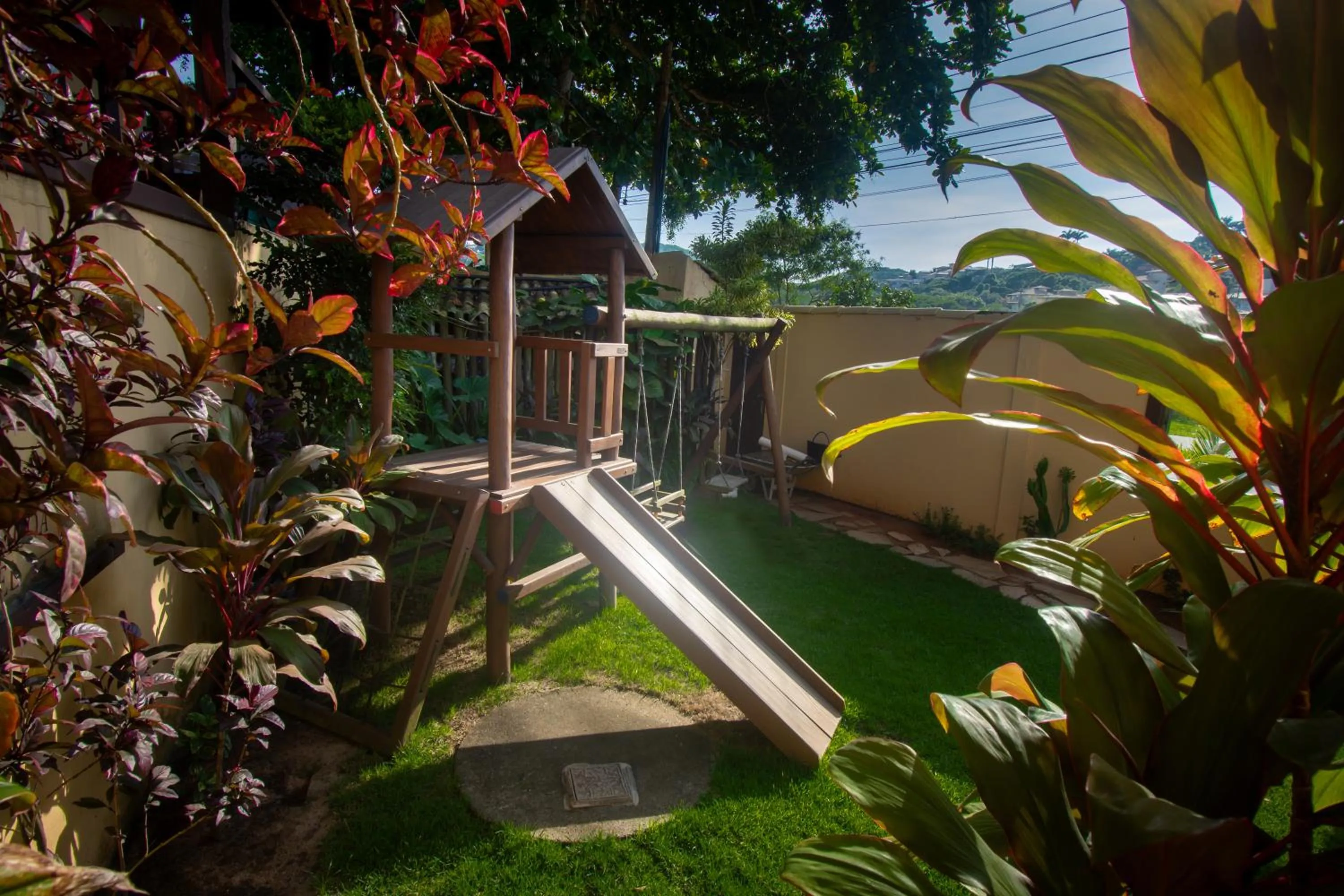 Garden in Hotel Barra da Lagoa by Latitud Hoteles