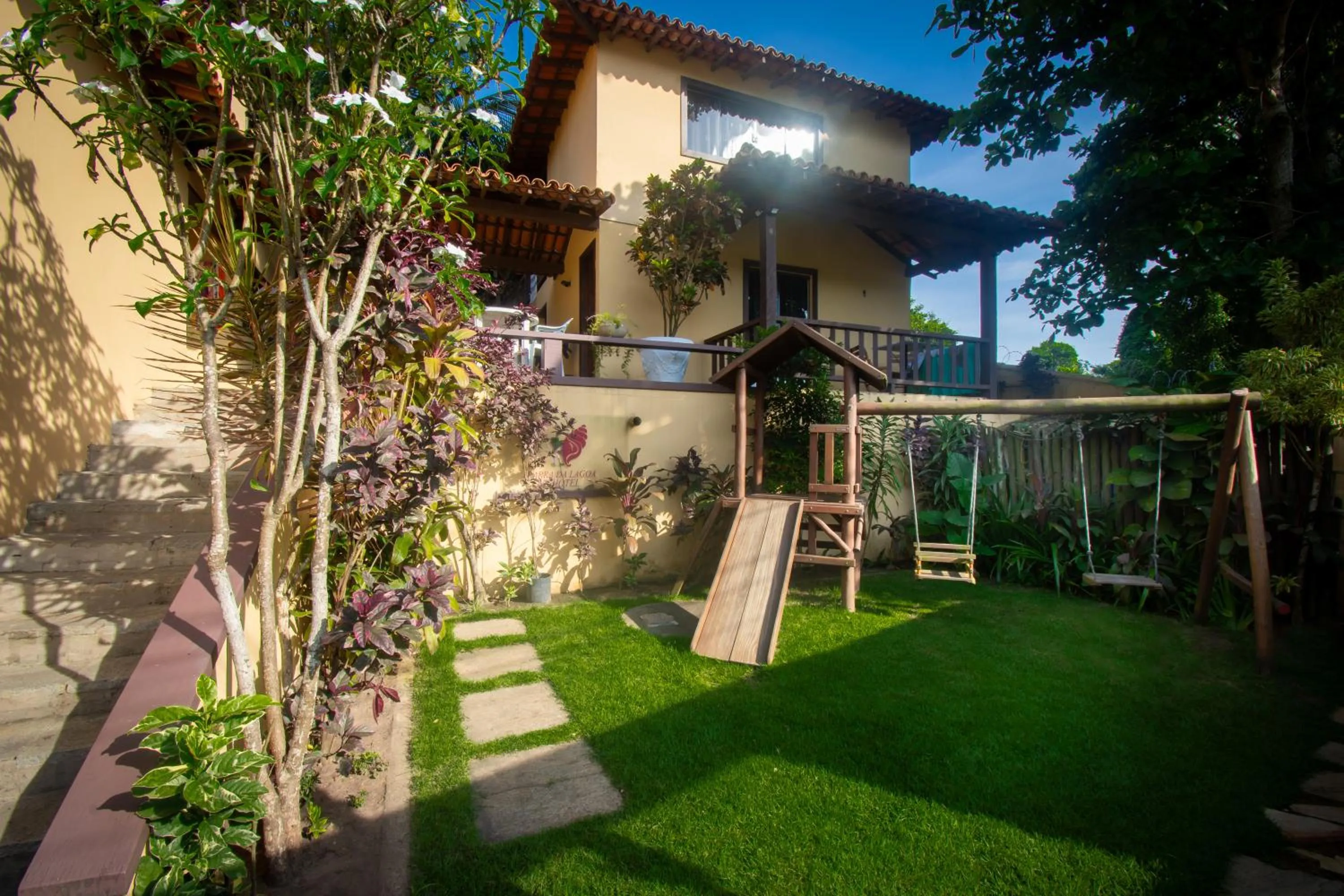 Property building in Hotel Barra da Lagoa by Latitud Hoteles