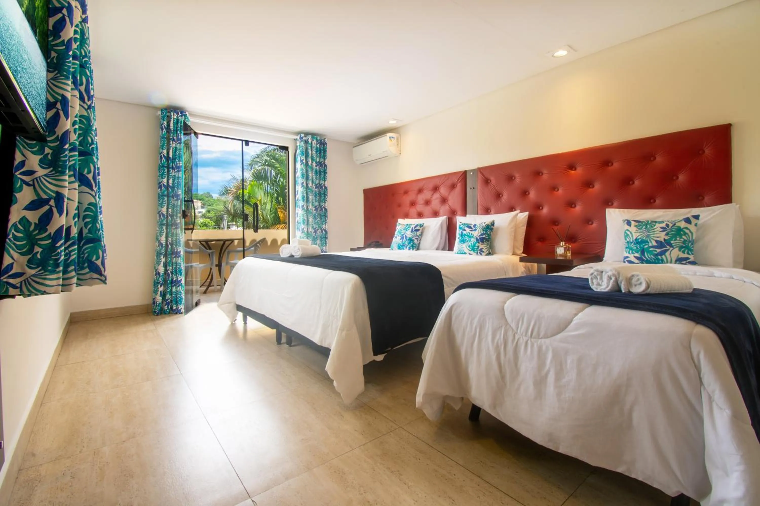 Bed in Hotel Barra da Lagoa by Latitud Hoteles