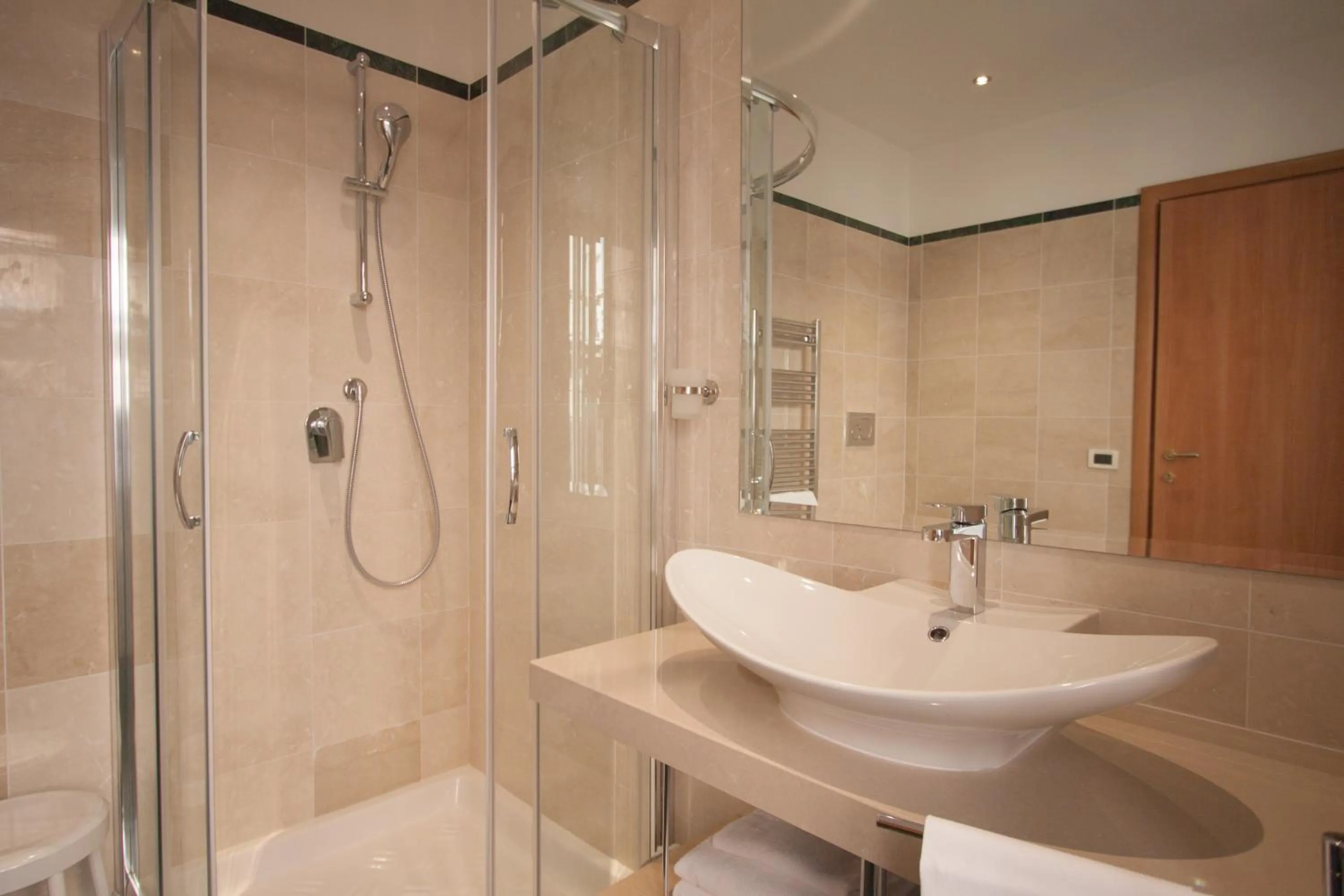 Bathroom in Hotel Laurentia