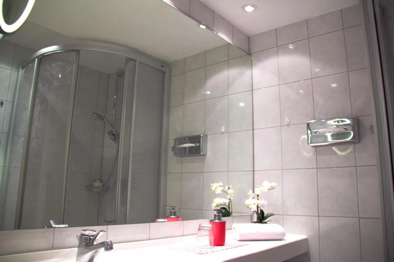 Shower in Gasthaus Adler Fohrenbühl