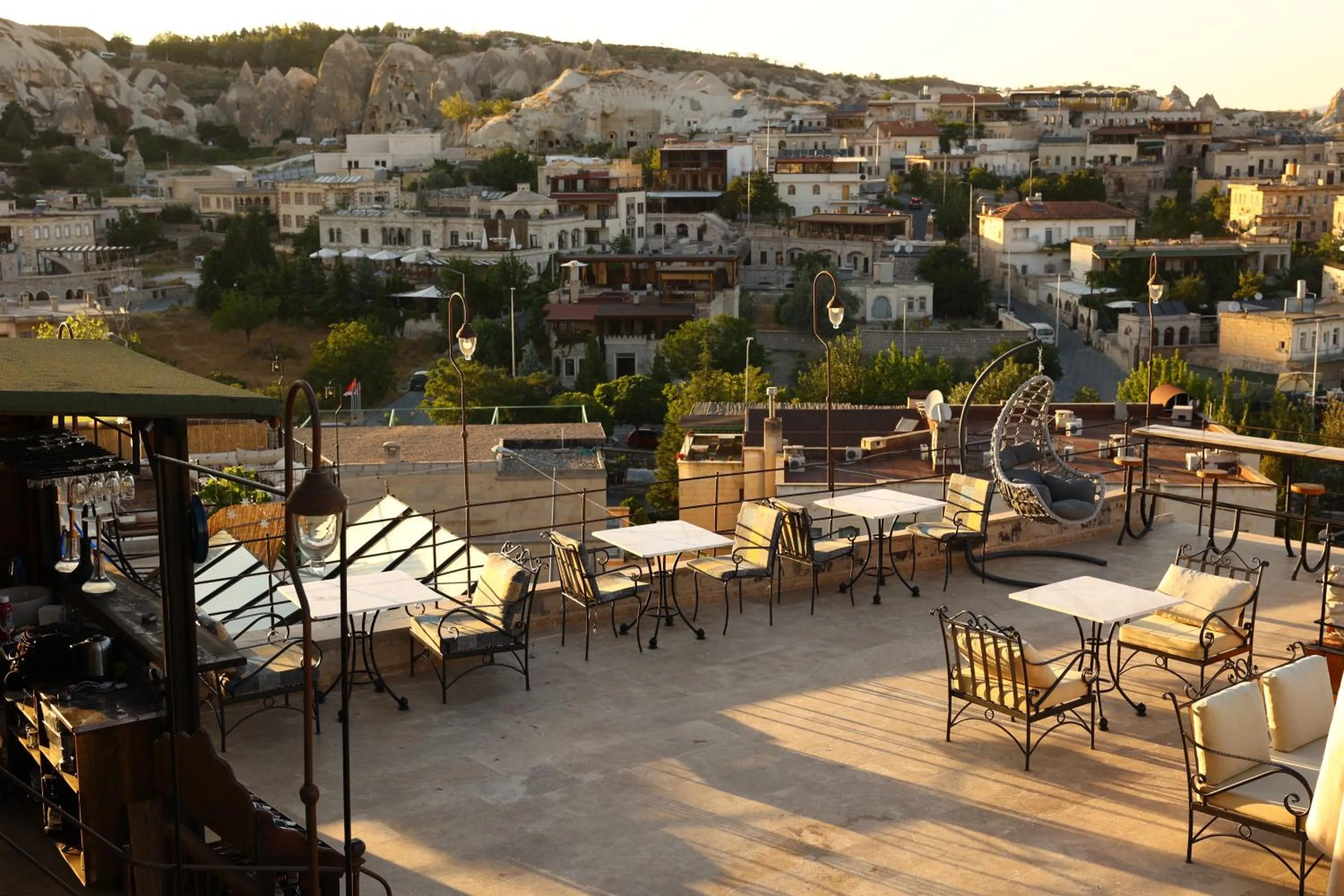 Property building in Travel Inn Cave Hotel