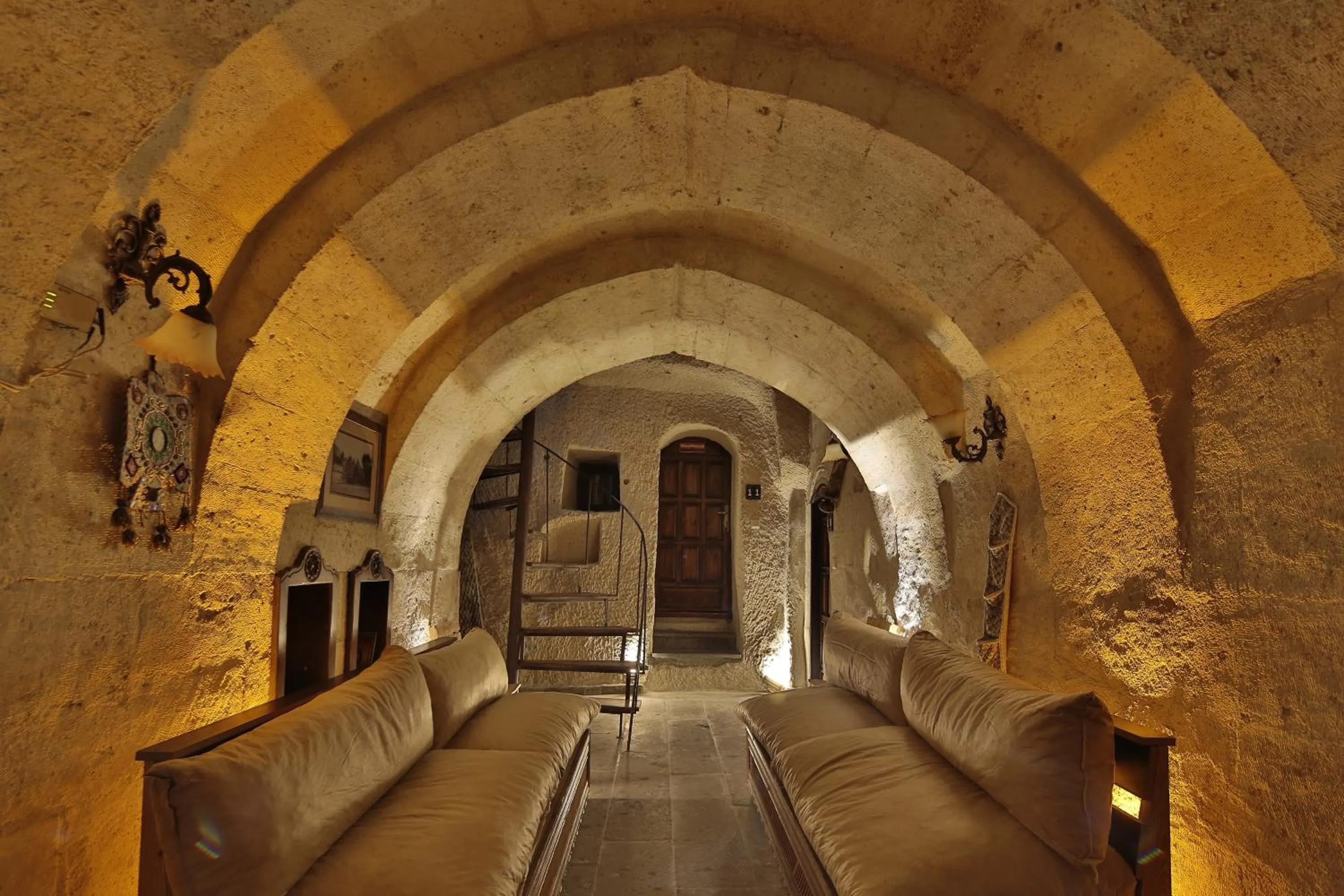 Living room in Travel Inn Cave Hotel