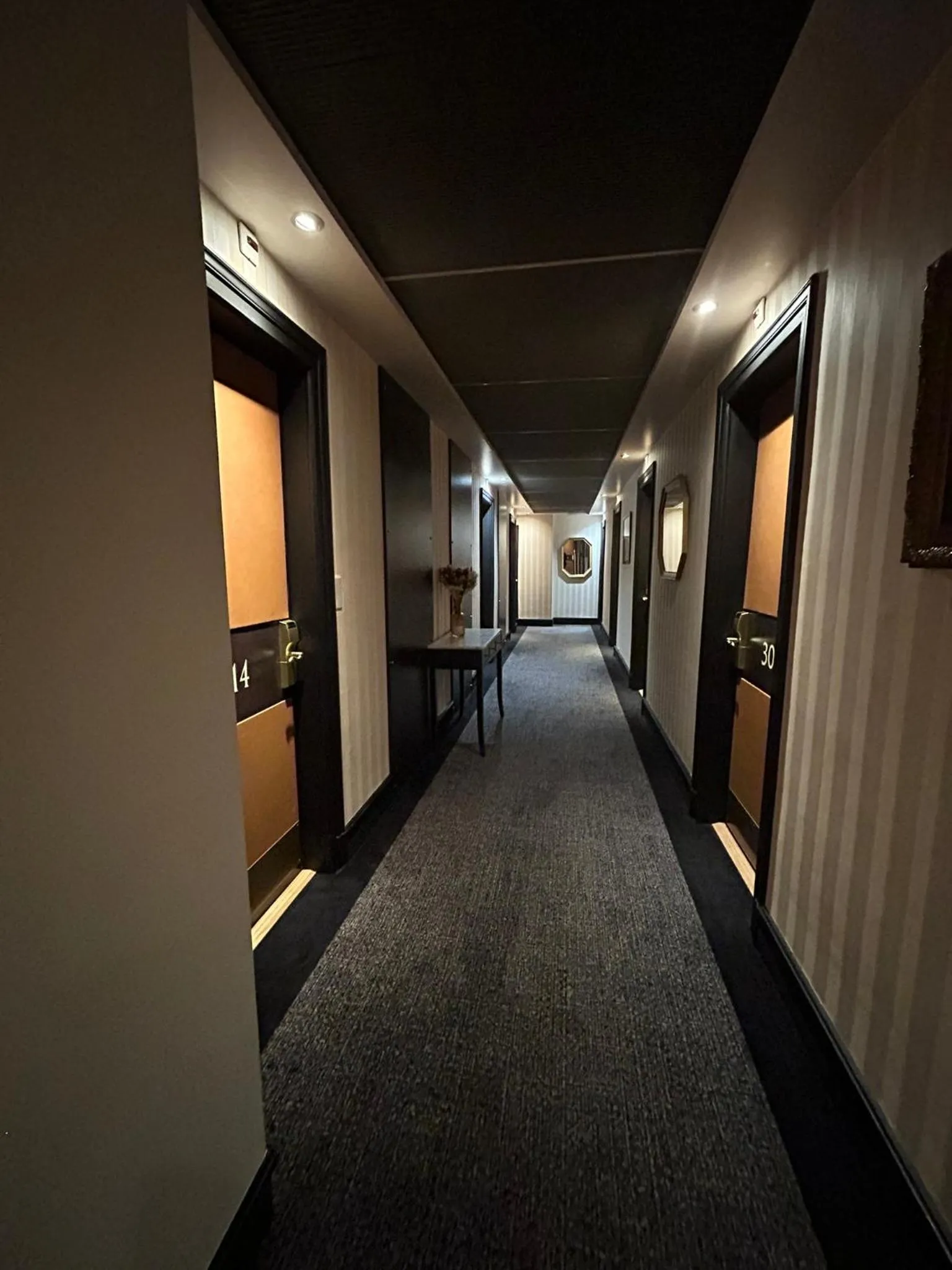 Brit Hotel Privilège Le Royal - Centre Gare