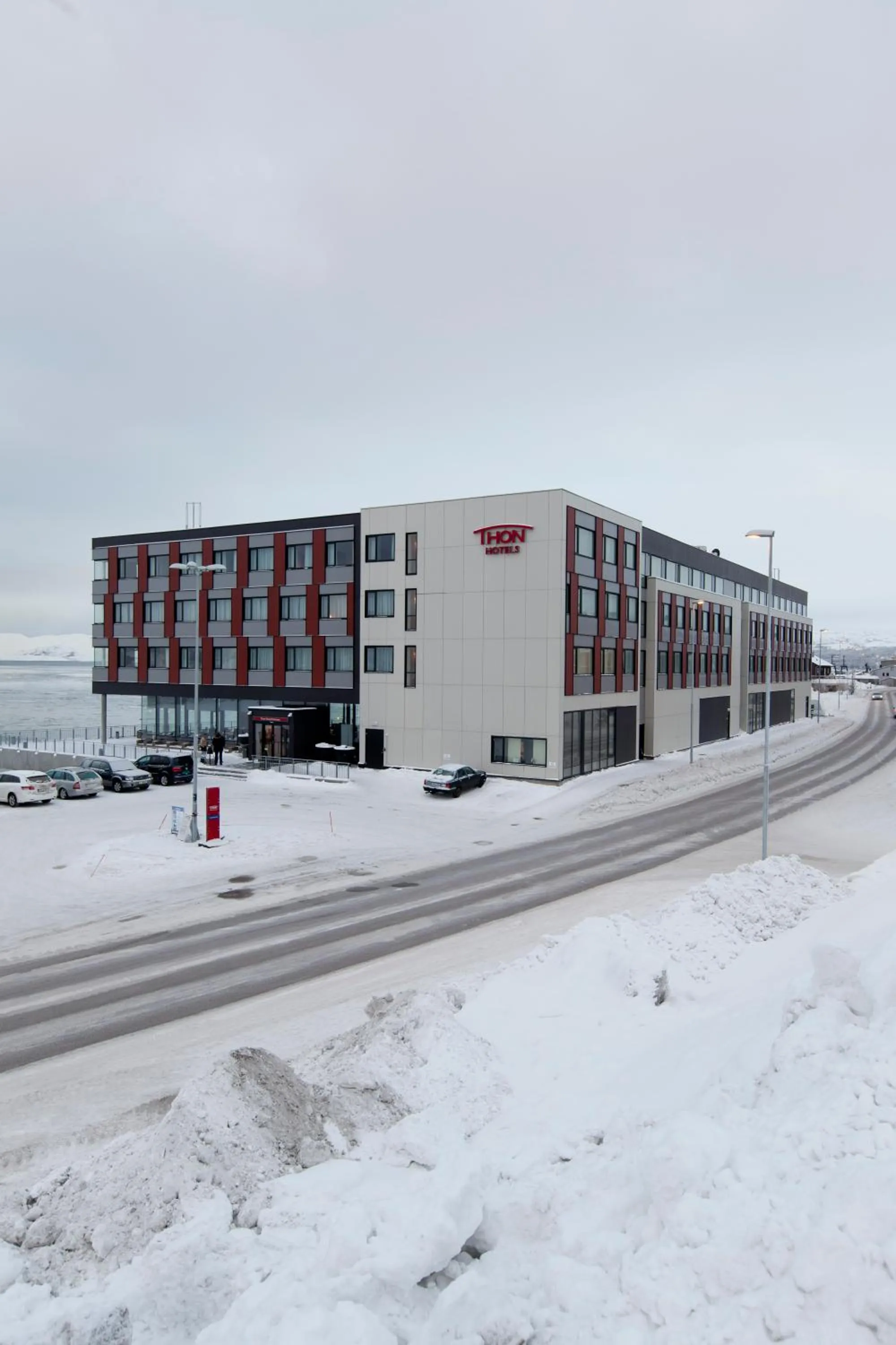Facade/entrance in Thon Hotel Kirkenes