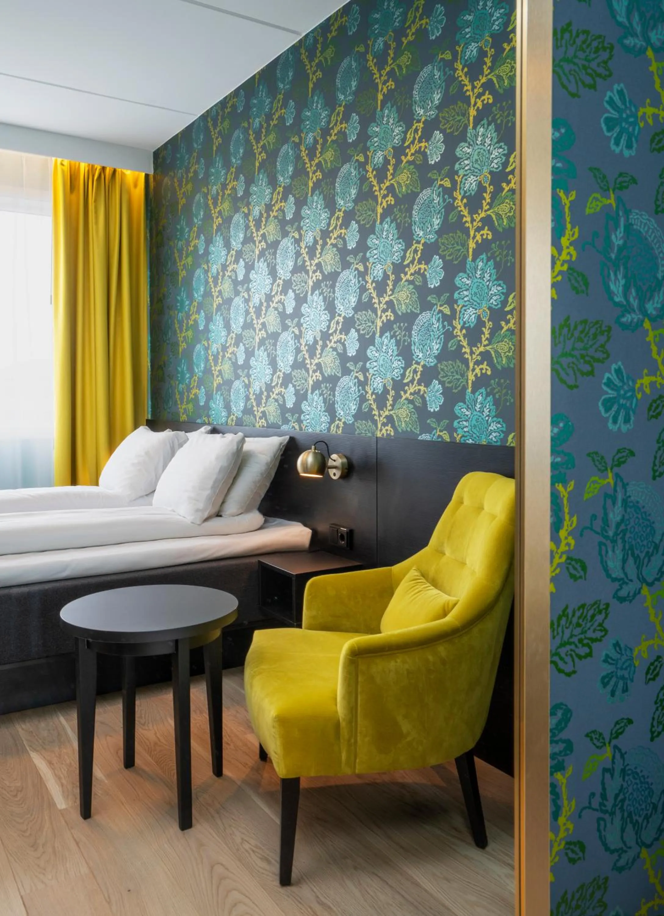 Bed in Thon Hotel Kirkenes