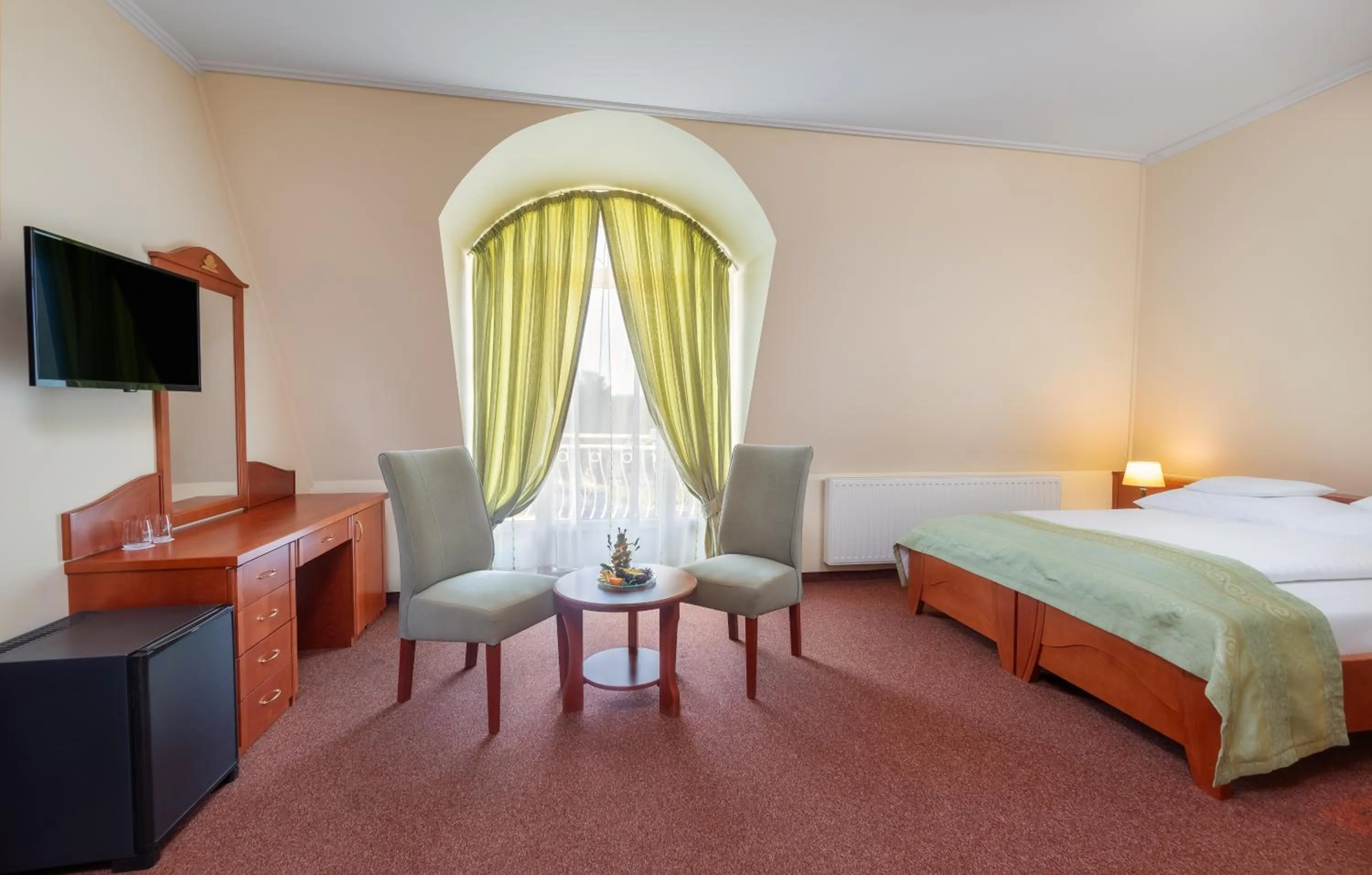 Bed in Gosztola Gyöngye-az erdő szállodája