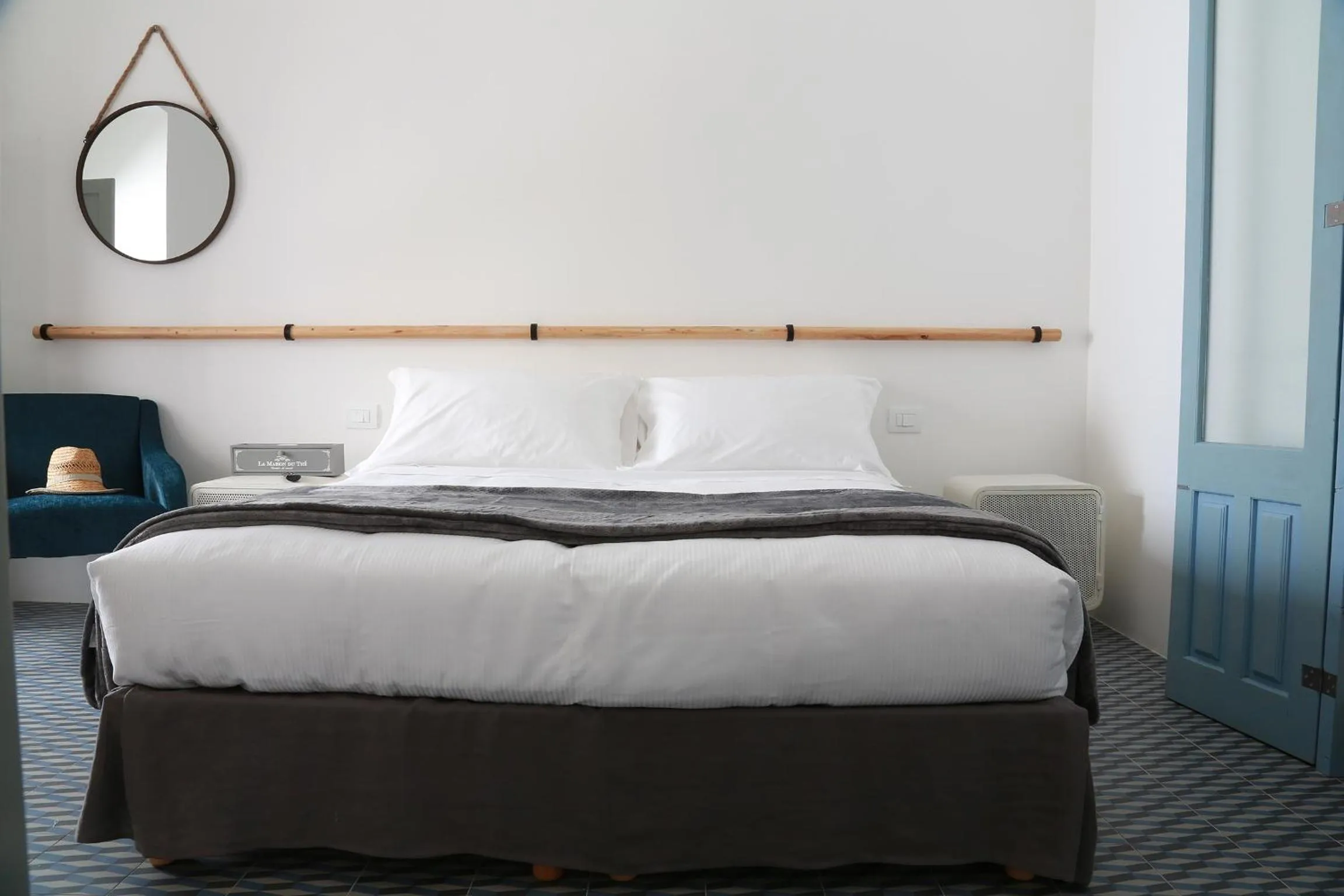 TV and multimedia, Bed in Intervallo Boutique Hotel