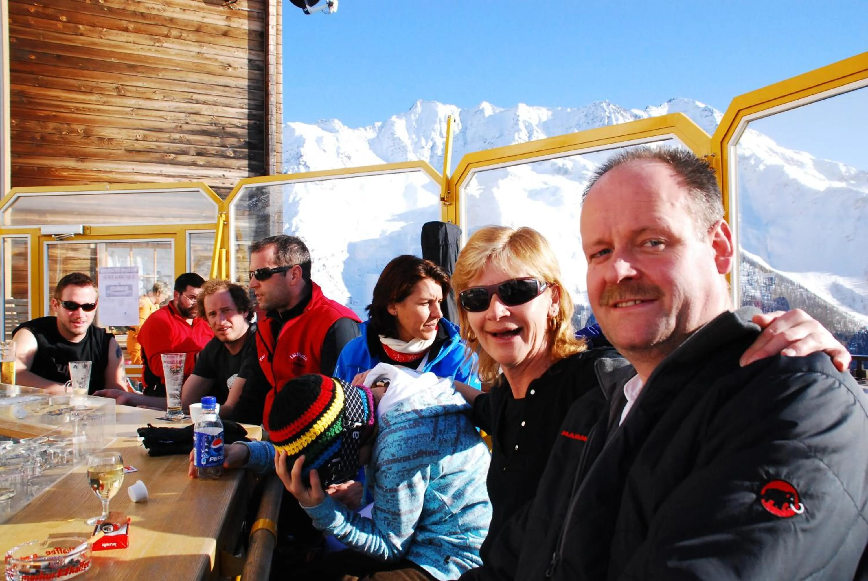 group of guests in Alpenhotel zur Wildi Lauchernalp