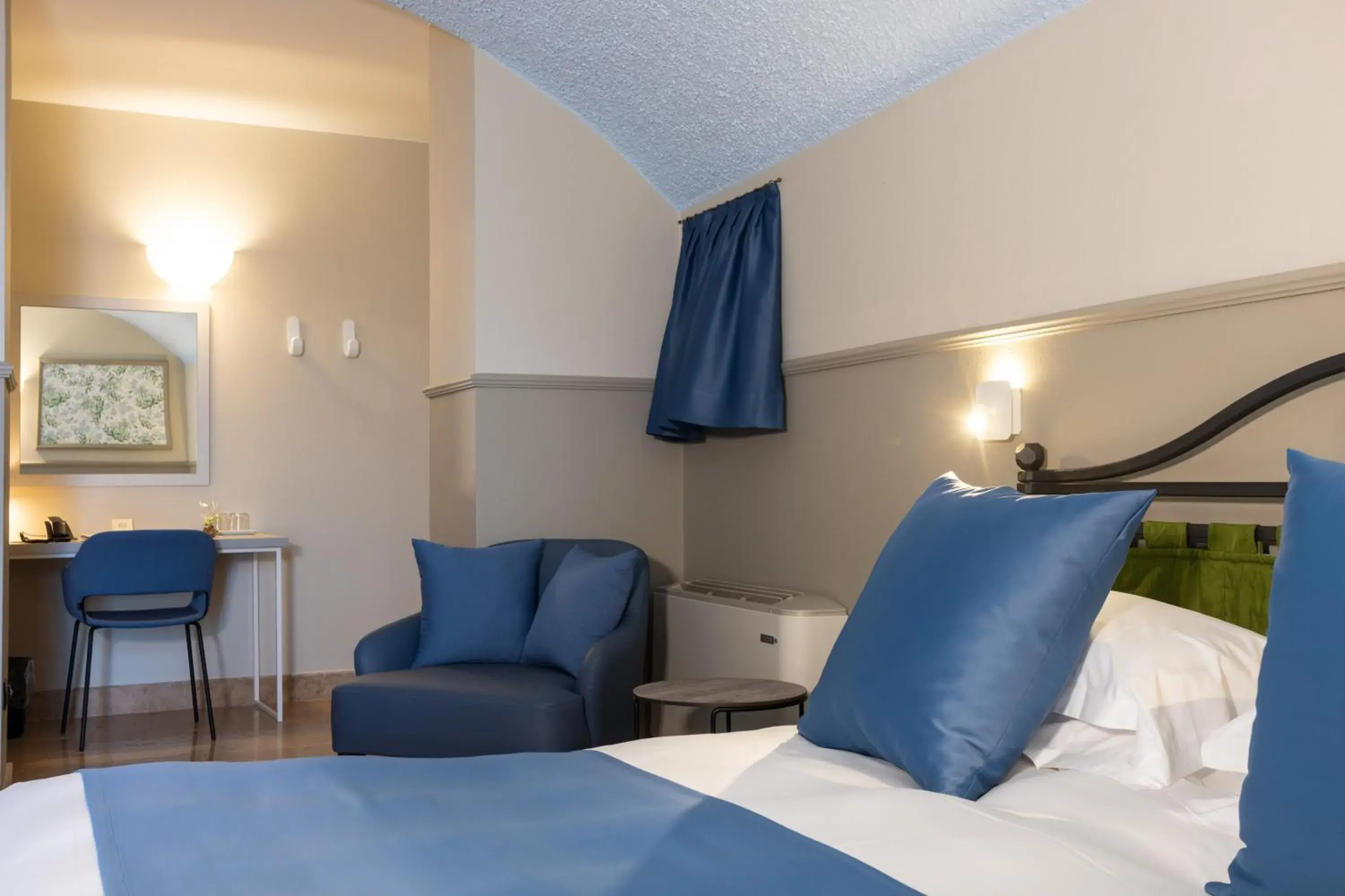 Double Room with Lake View in Casa Du Lac, by R Collection Hotels Double Room with Lake View in Casa Du Lac, by R Collection Hotels