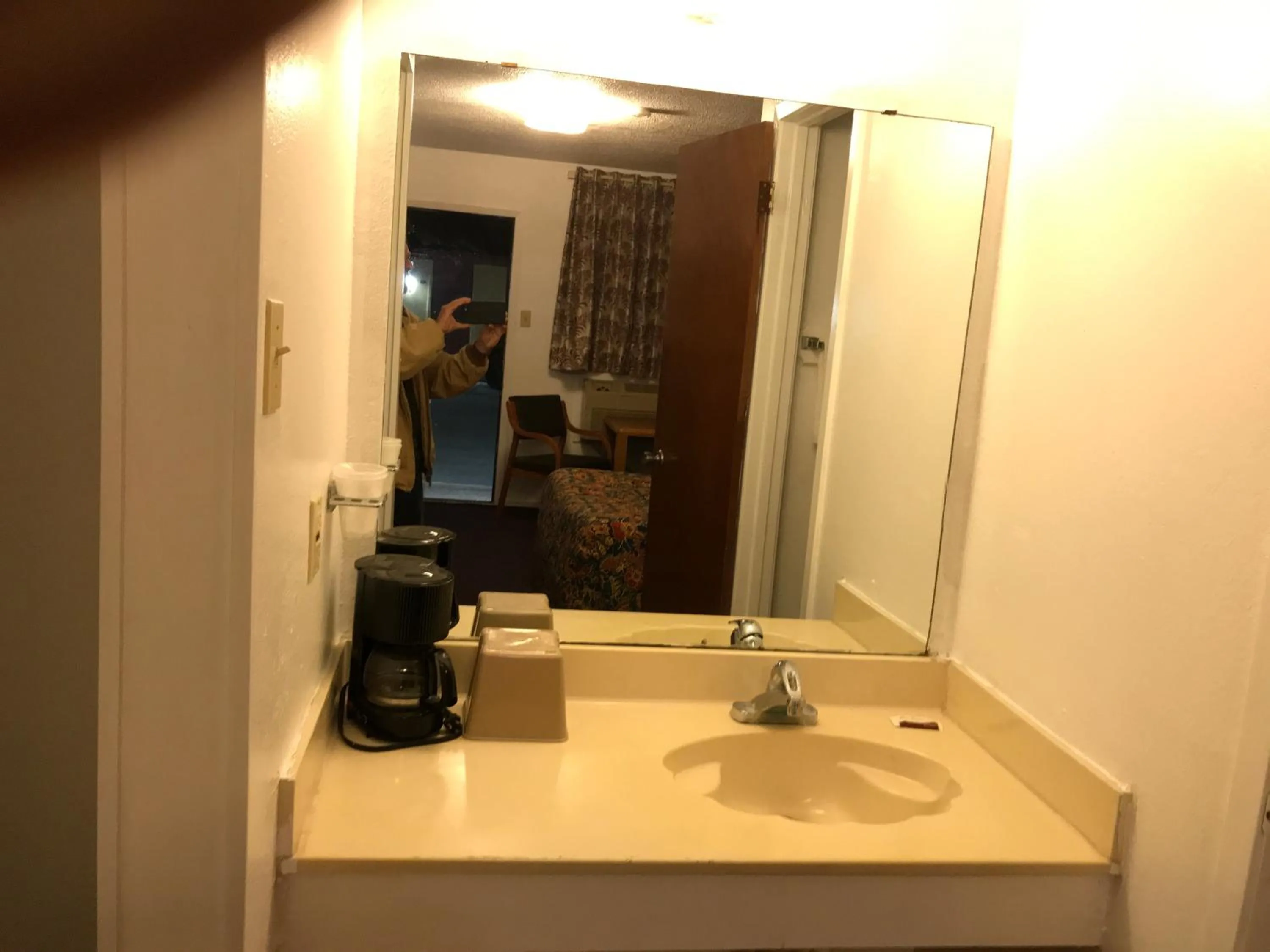 Bathroom in Luxury Inn