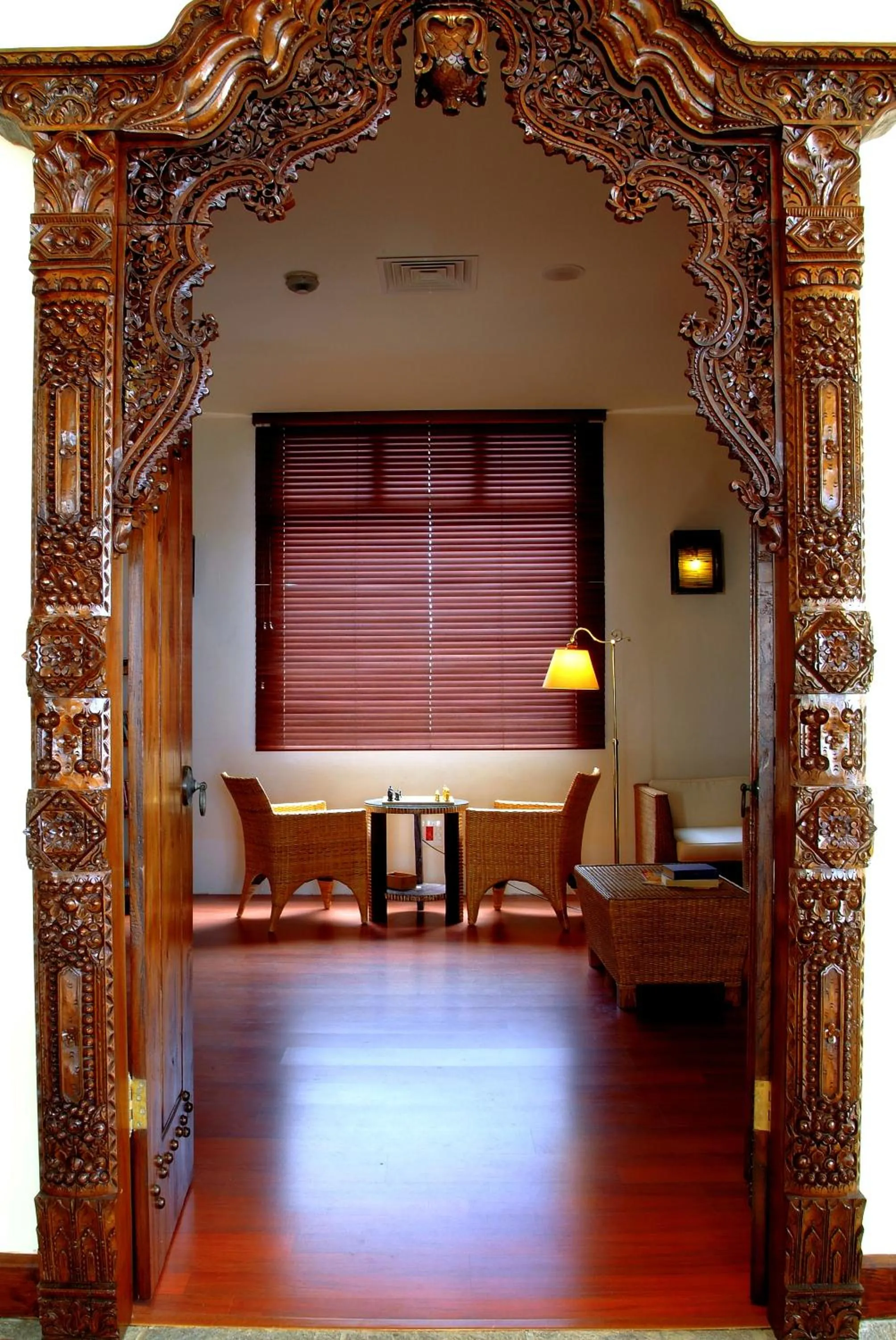 Decorative detail in Regency Country Club, Apartments Suites