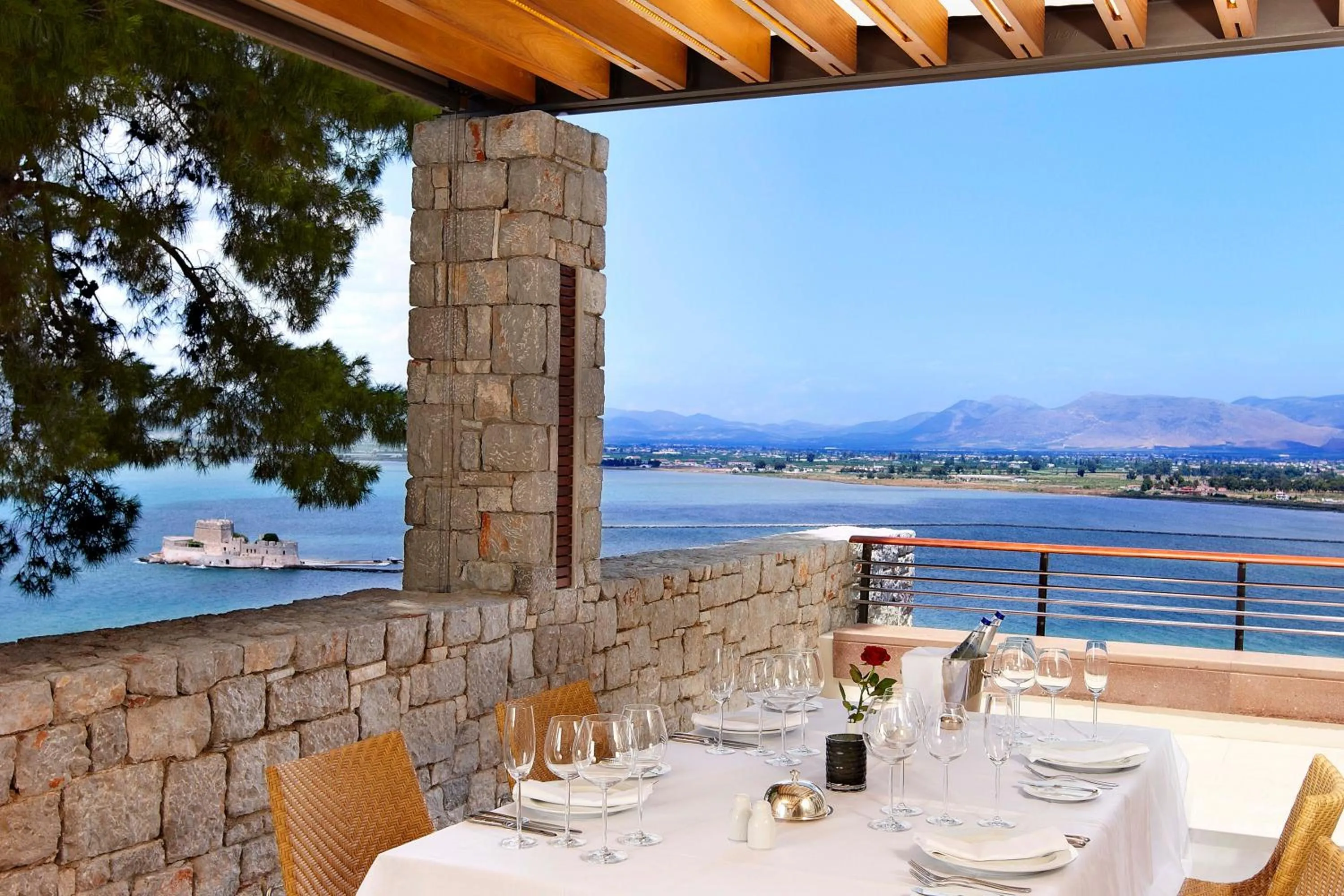 Restaurant/places to eat in Nafplia Palace Hotel & Villas
