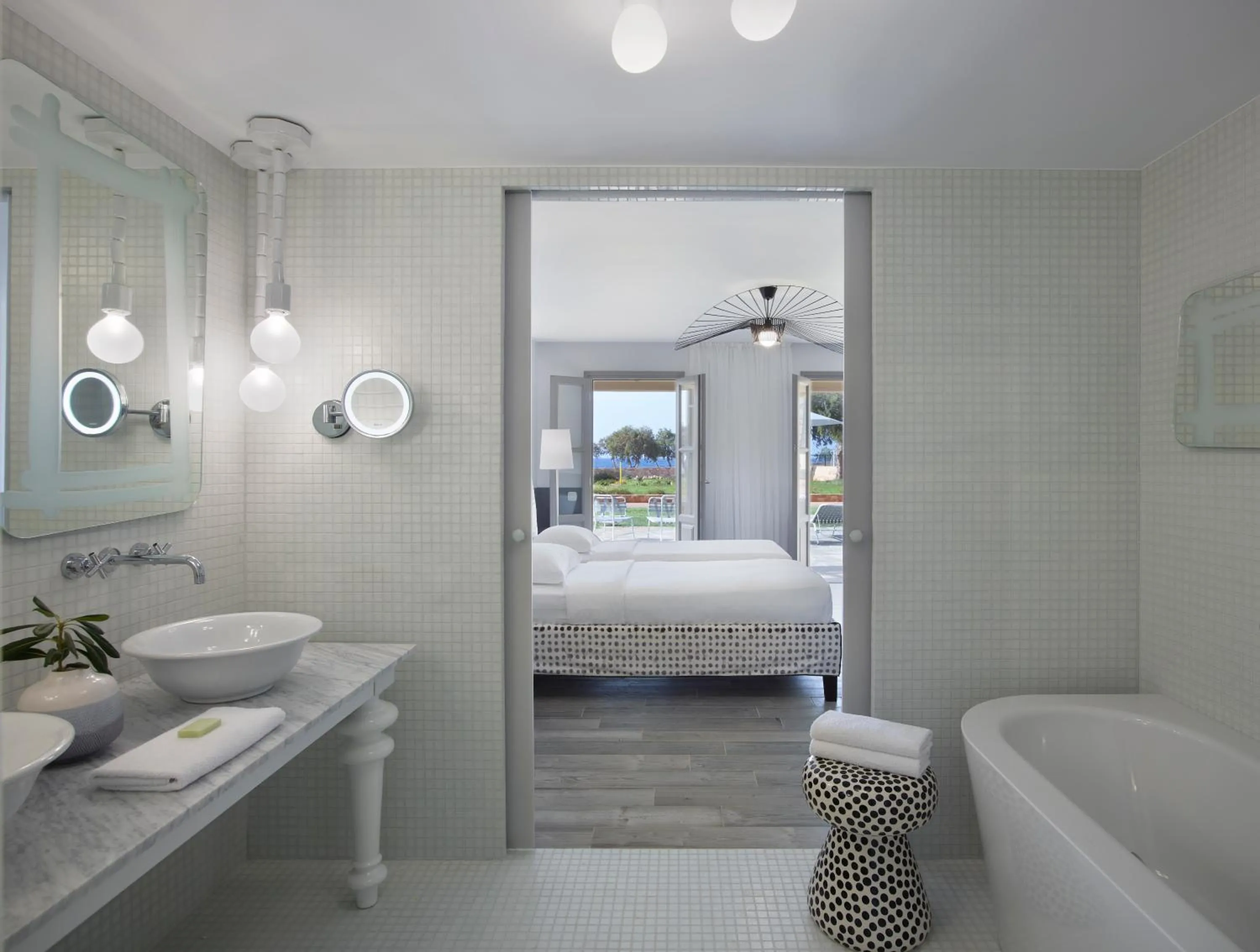 Bathroom, Bed in Kalimera Kriti Hotel & Village Resort