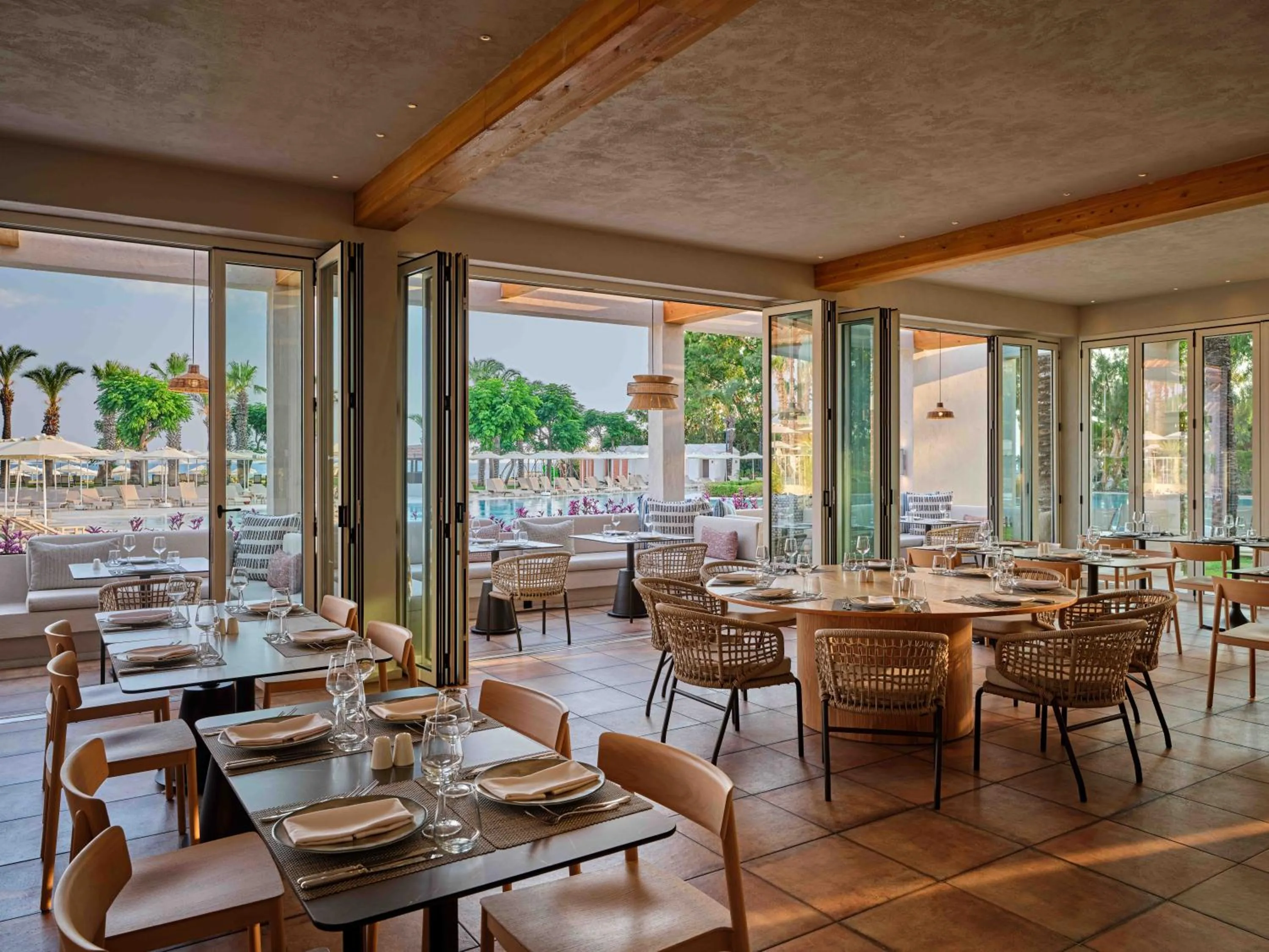 Restaurant/places to eat in Paloma Grida