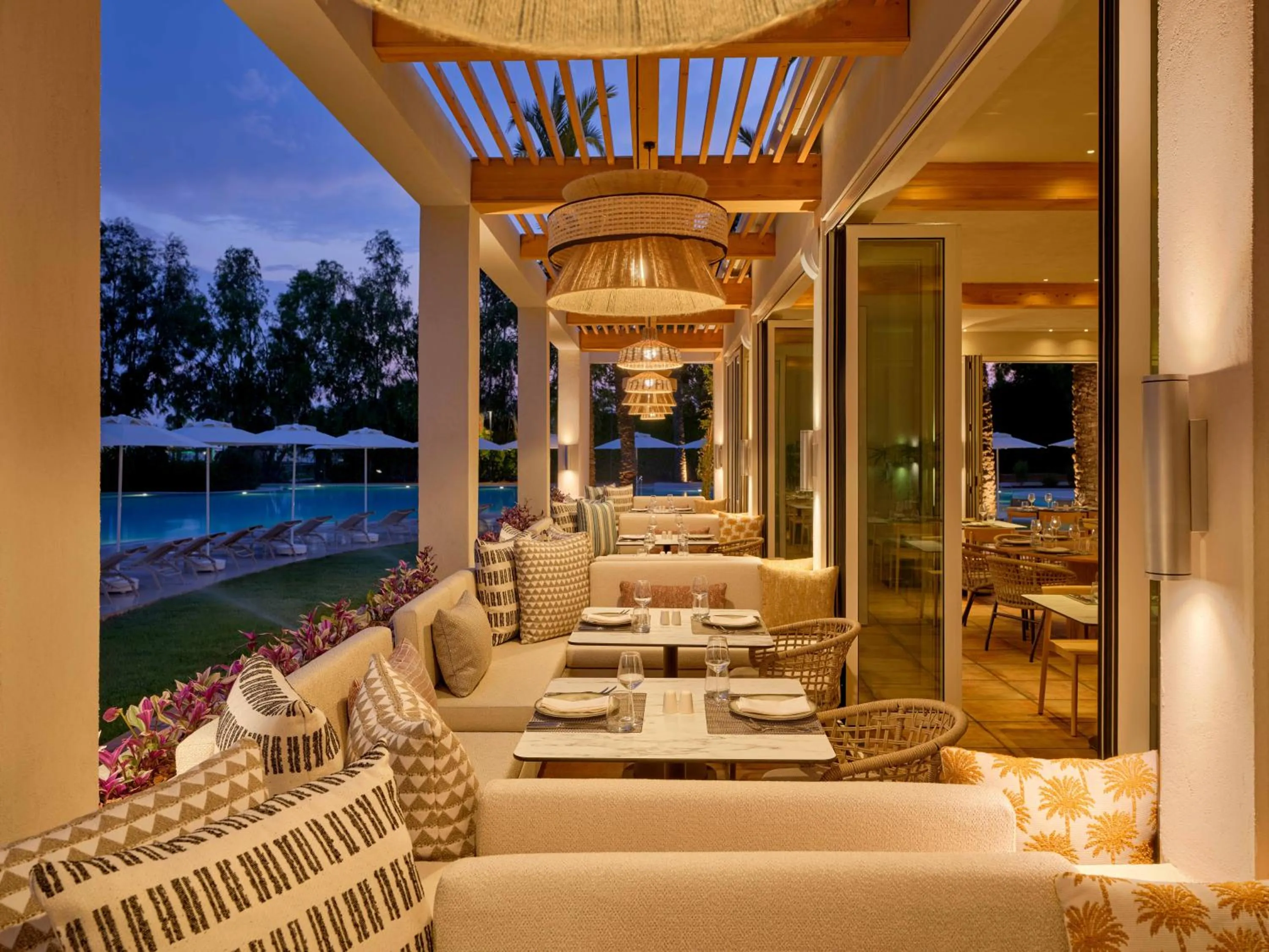 Restaurant/places to eat in Paloma Grida