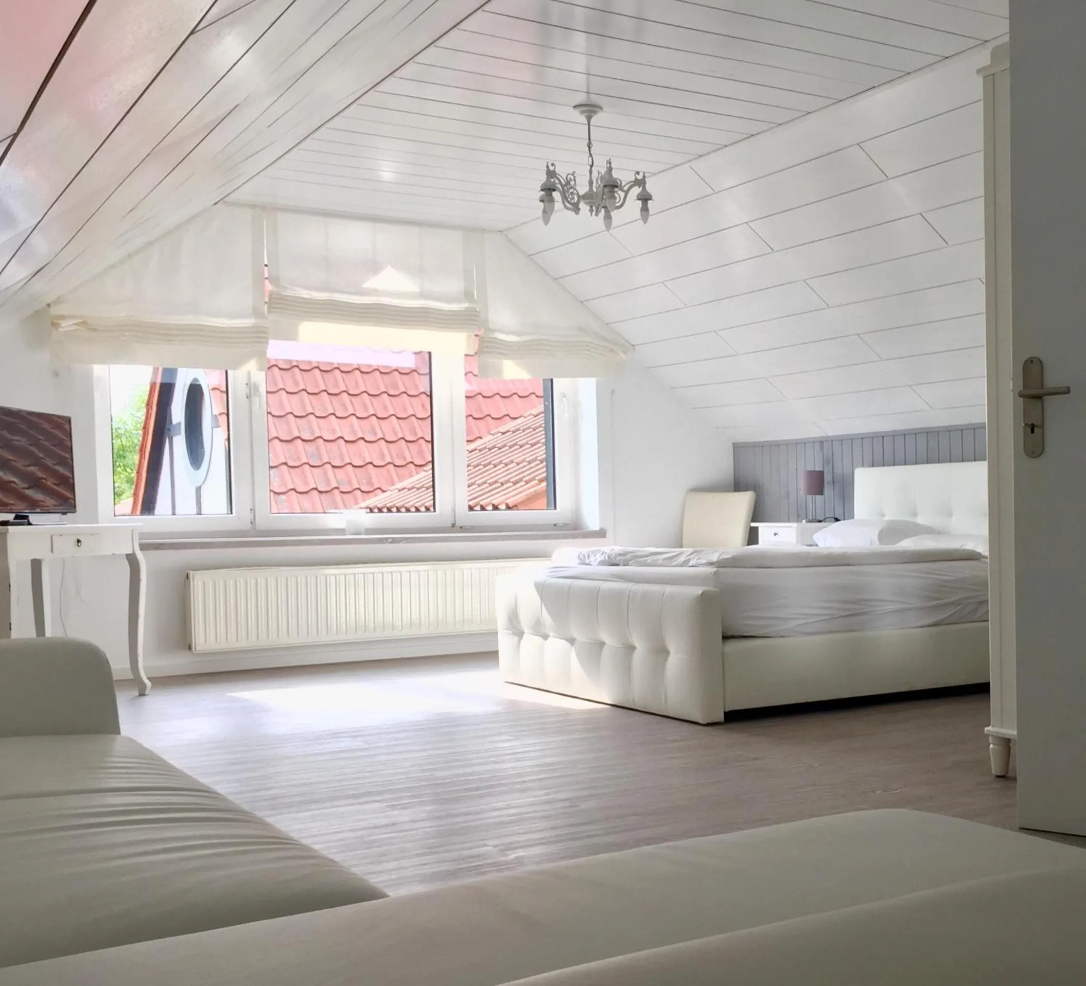 Photo of the whole room, Bed in Landhotel Baumanns Hof