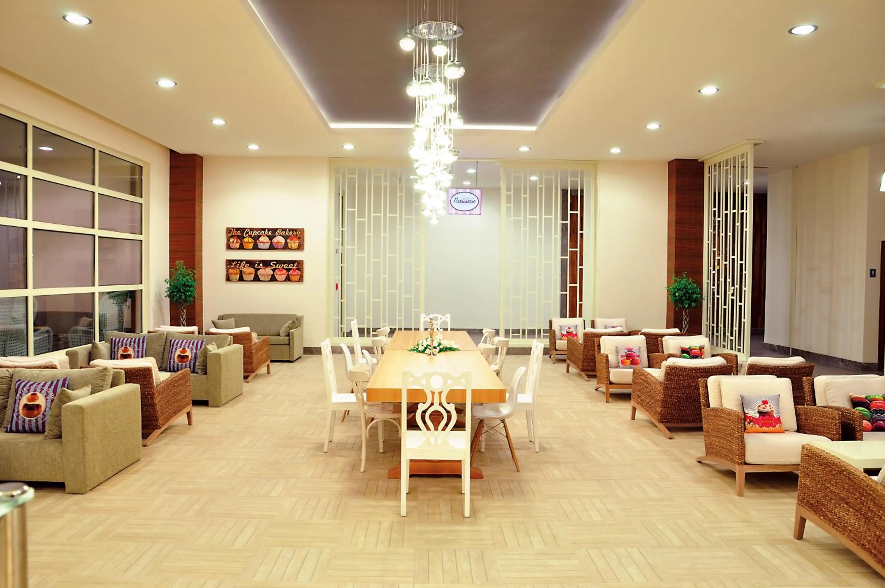 Lounge or bar in Paloma Oceana