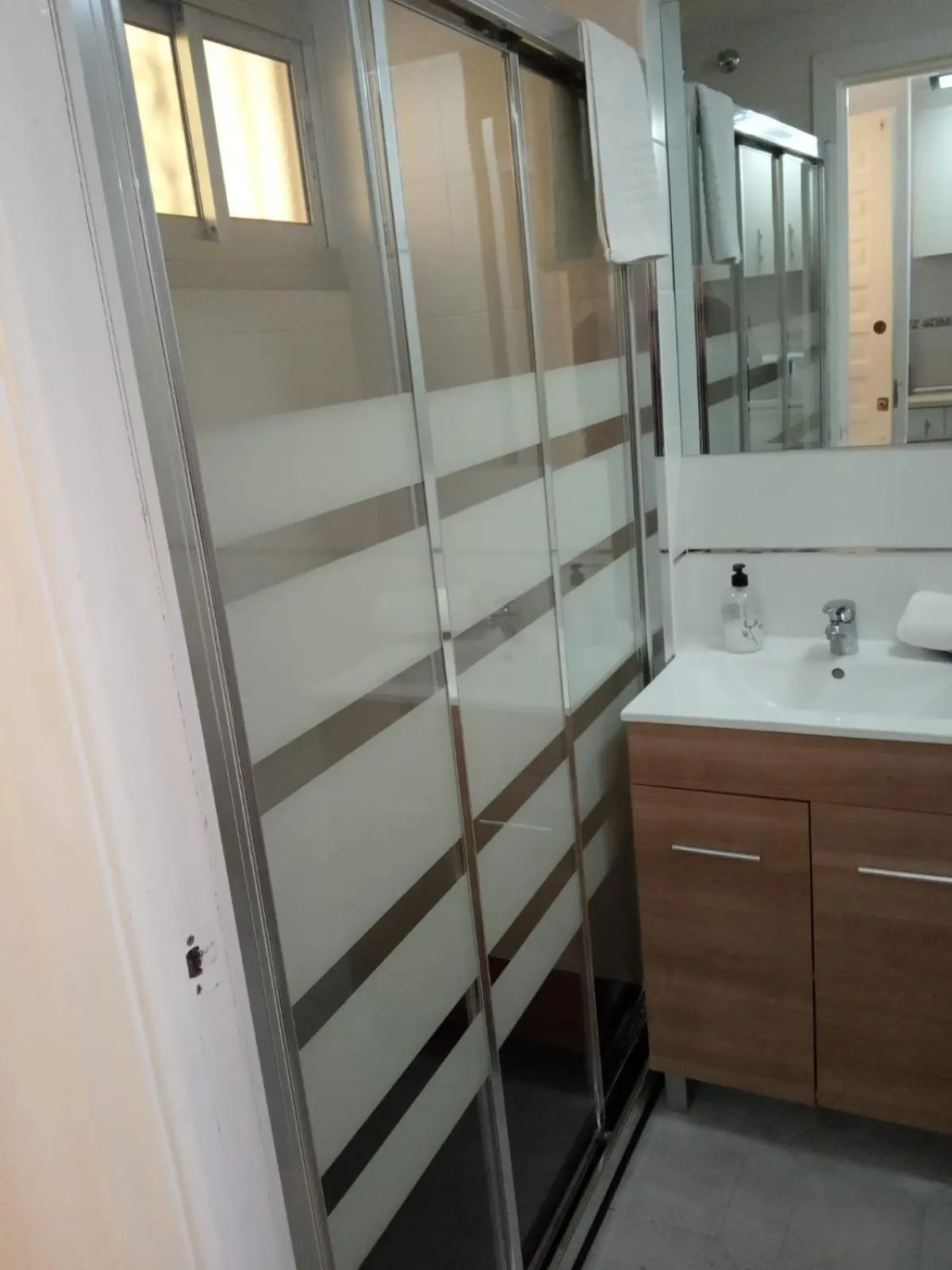 Shower in Apartamento Minerva Jupiter. The perfect accommodation for your vacation