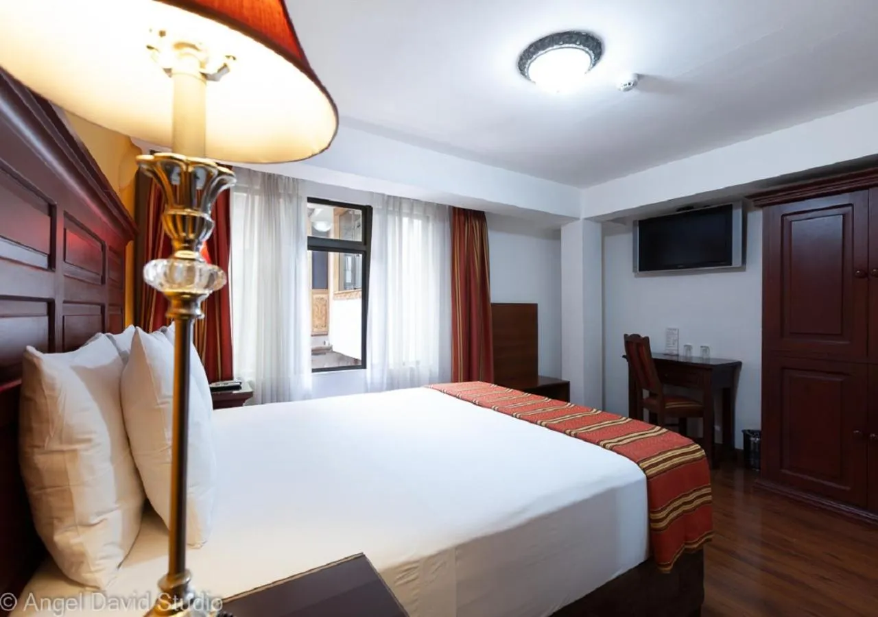 Bed in Terra Andina Colonial Mansion