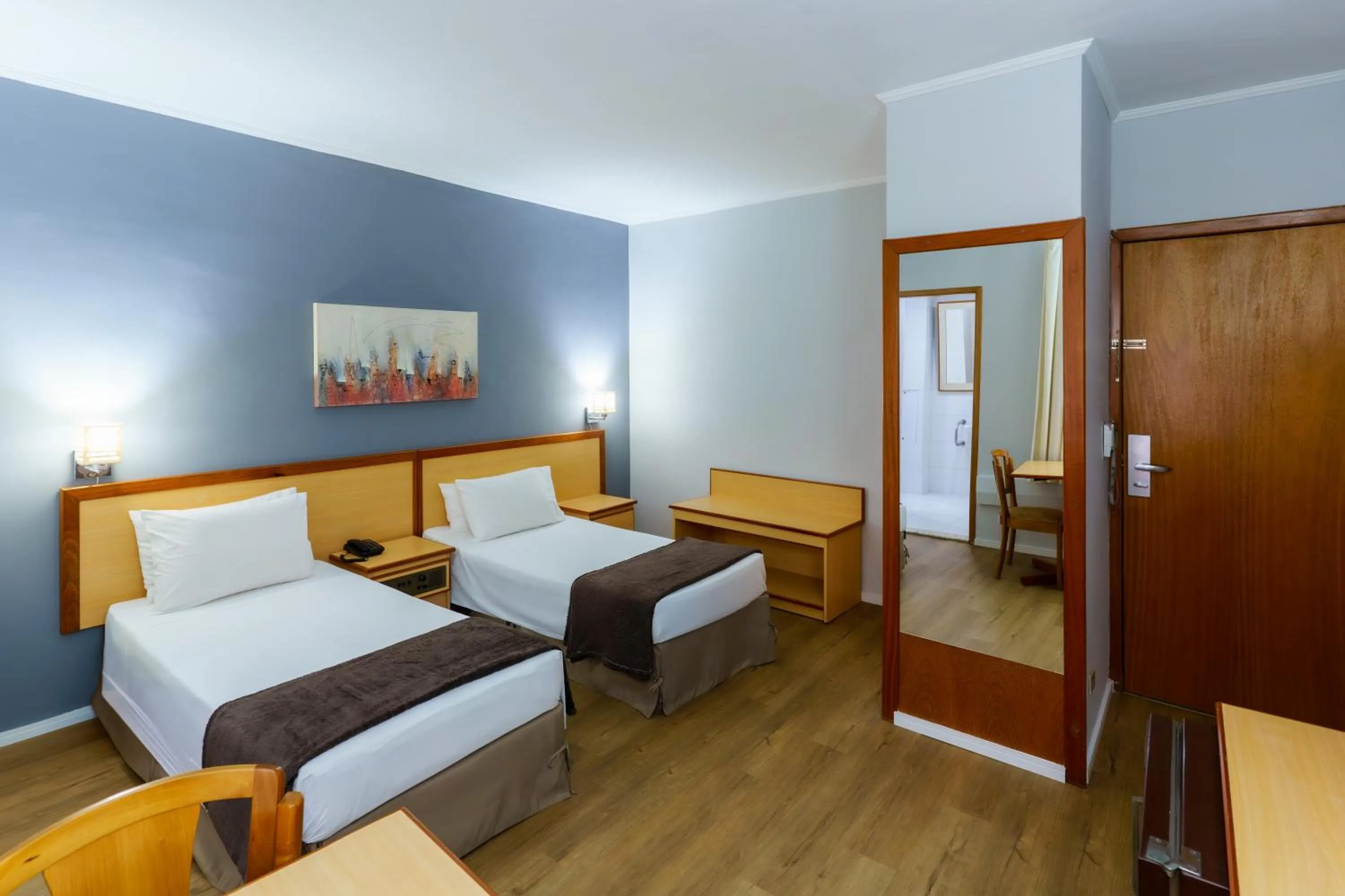 Bed in Hotel Augusta Boulevard