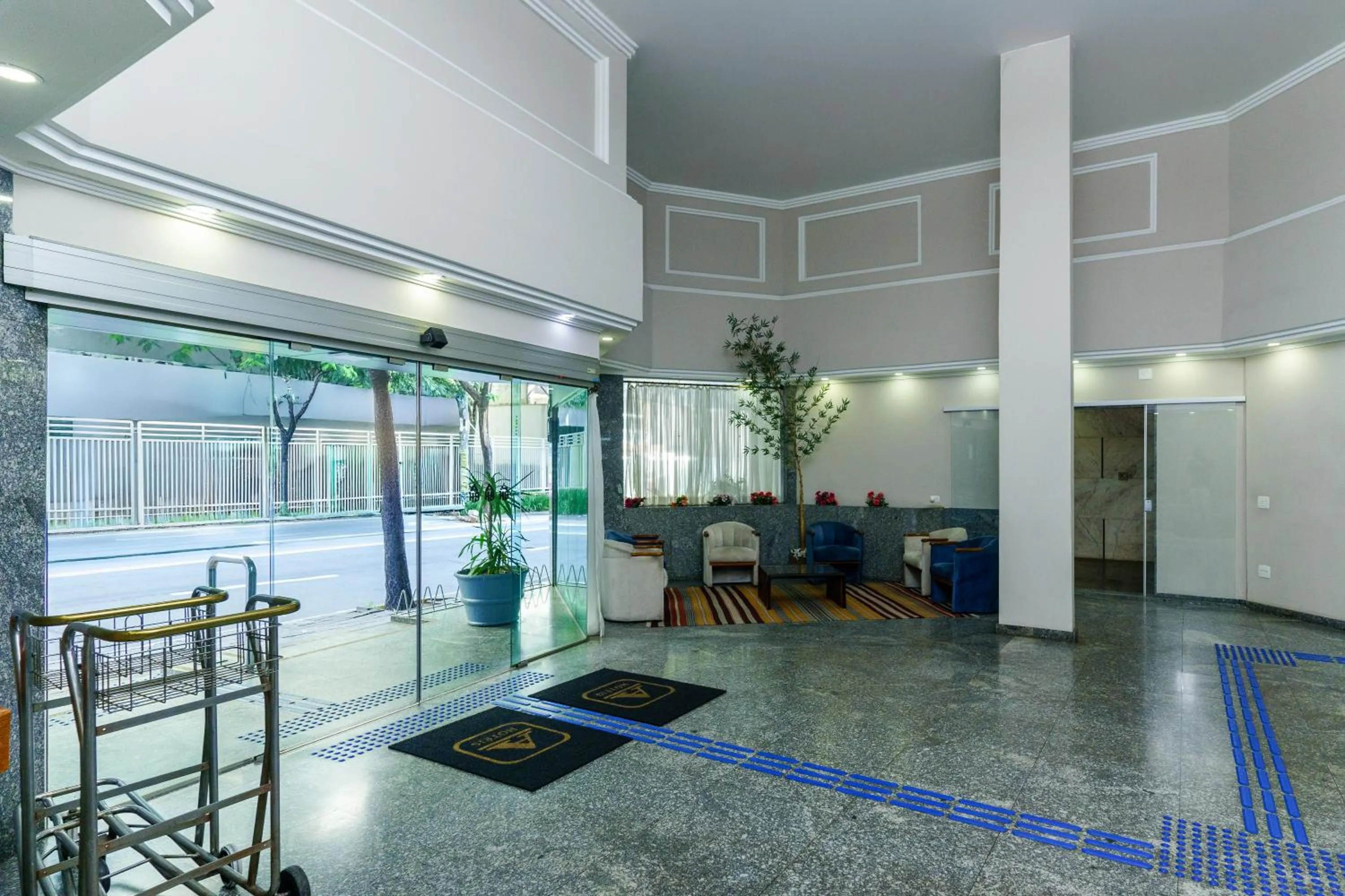 Lobby or reception in Hotel Augusta Boulevard