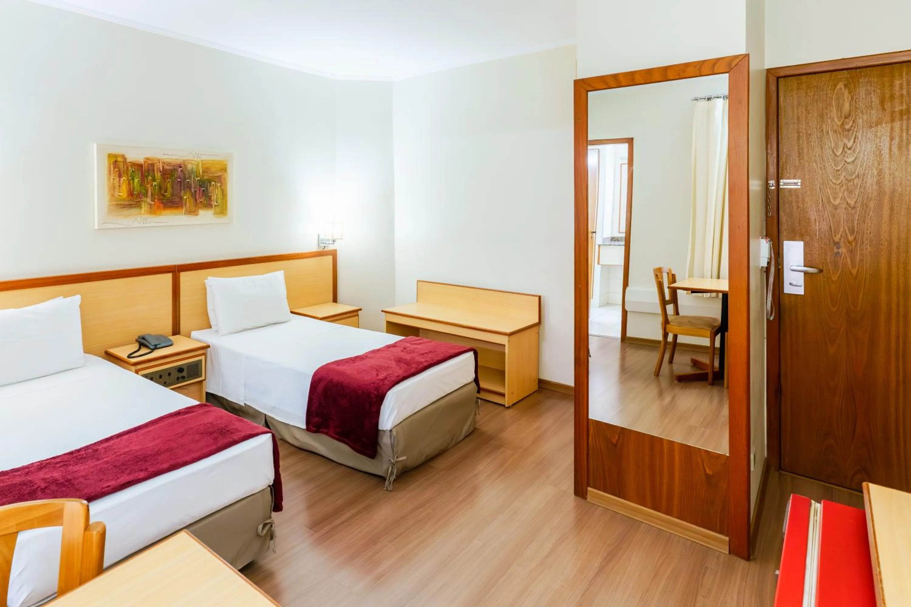 Bed in Hotel Augusta Boulevard