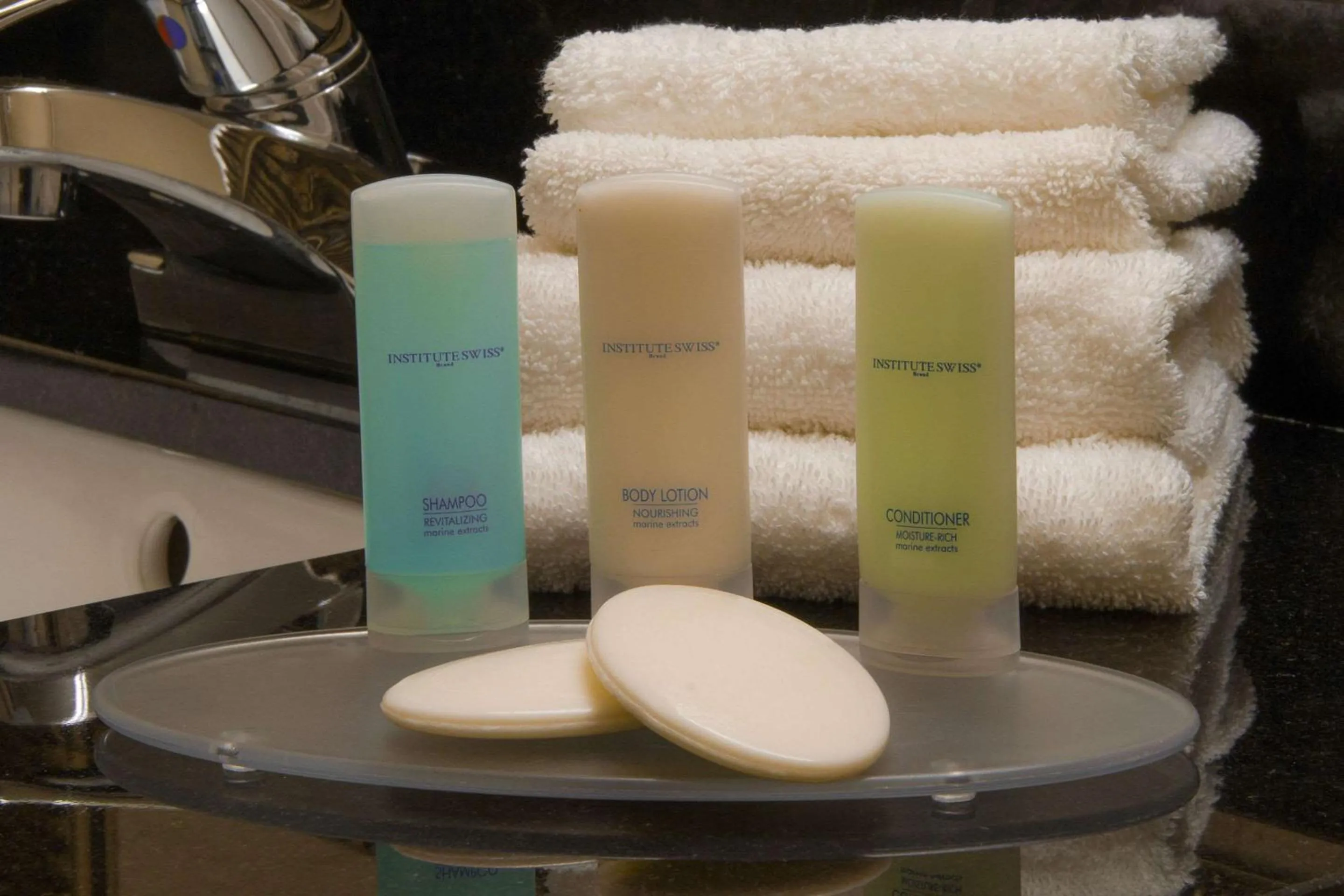 Bedroom in Clarion Inn & Suites Miami International Airport