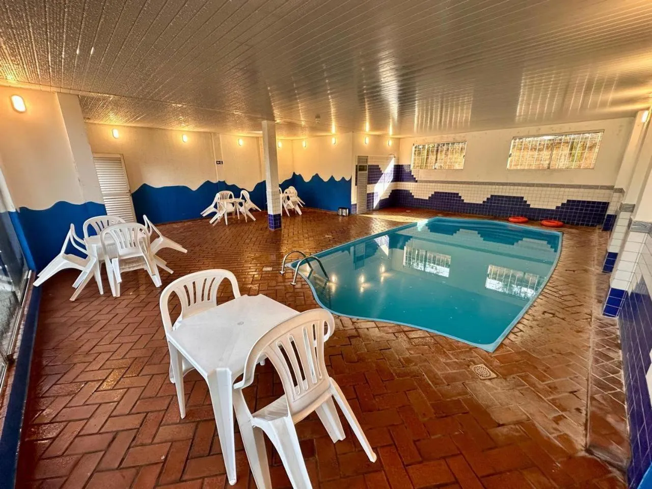 Swimming pool in Dom Pedro I Palace Hotel