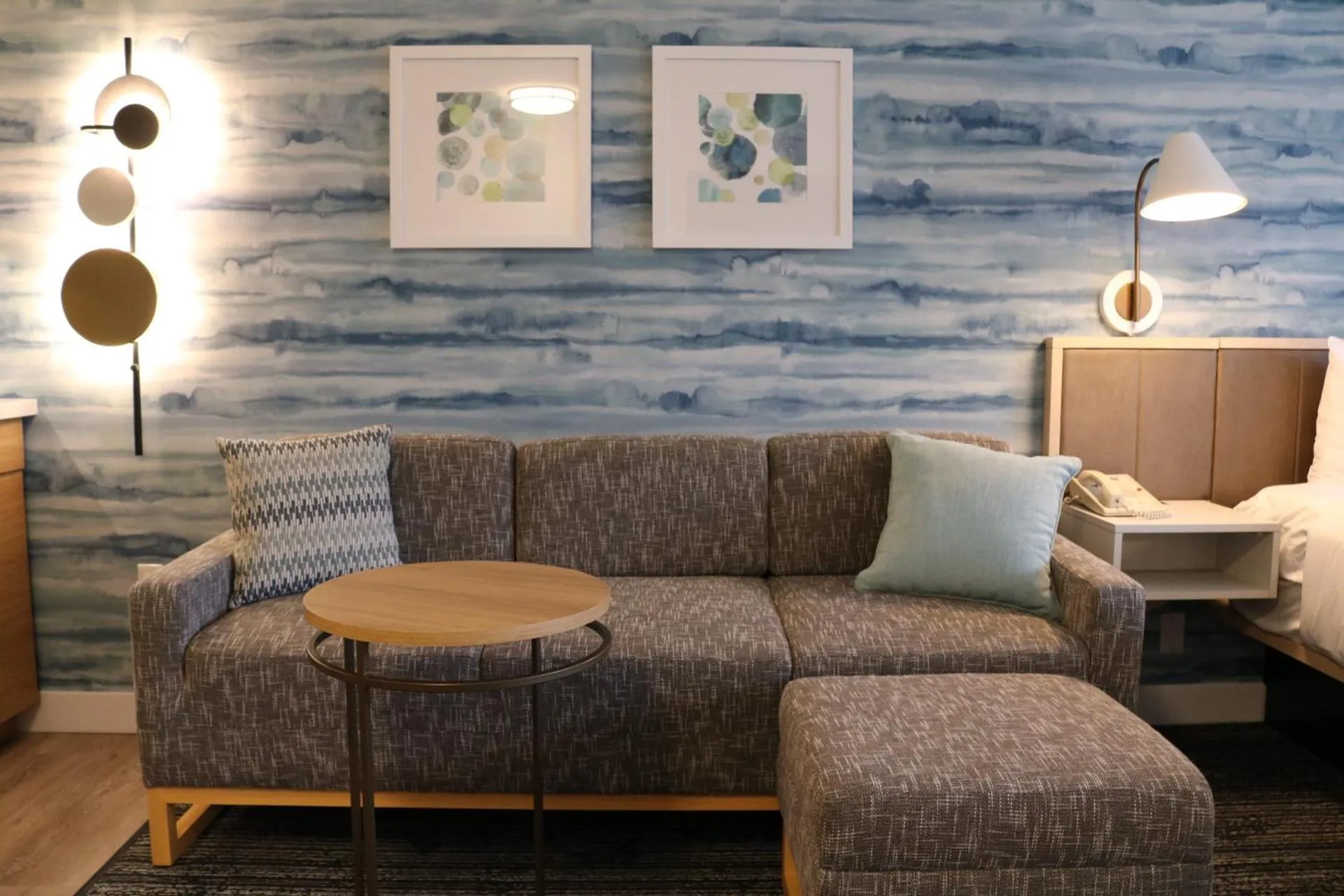 Clarion Hotel Portland International Airport