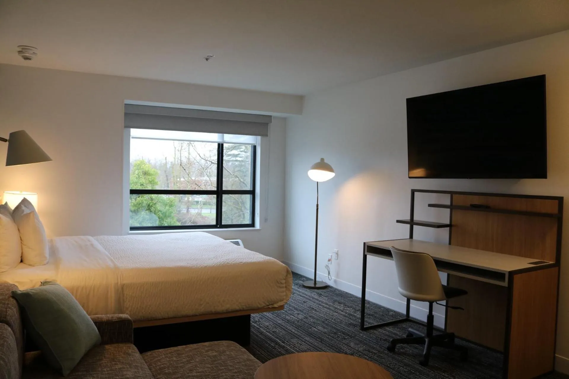 Clarion Hotel Portland International Airport