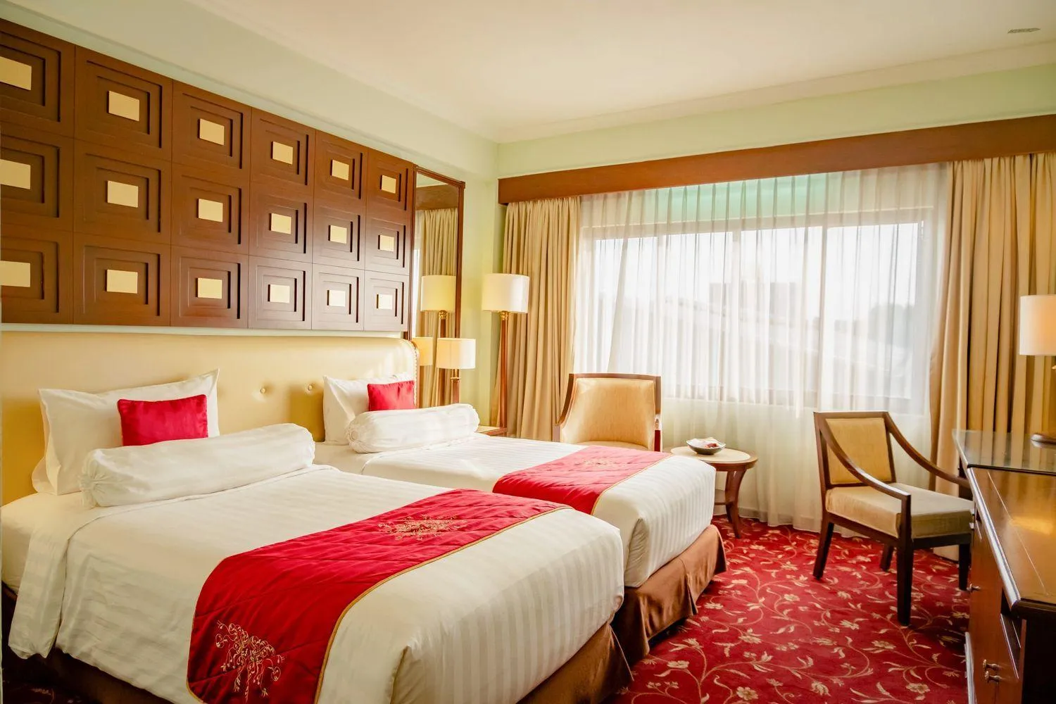 Bedroom, Bed in The Sunan Hotel Solo