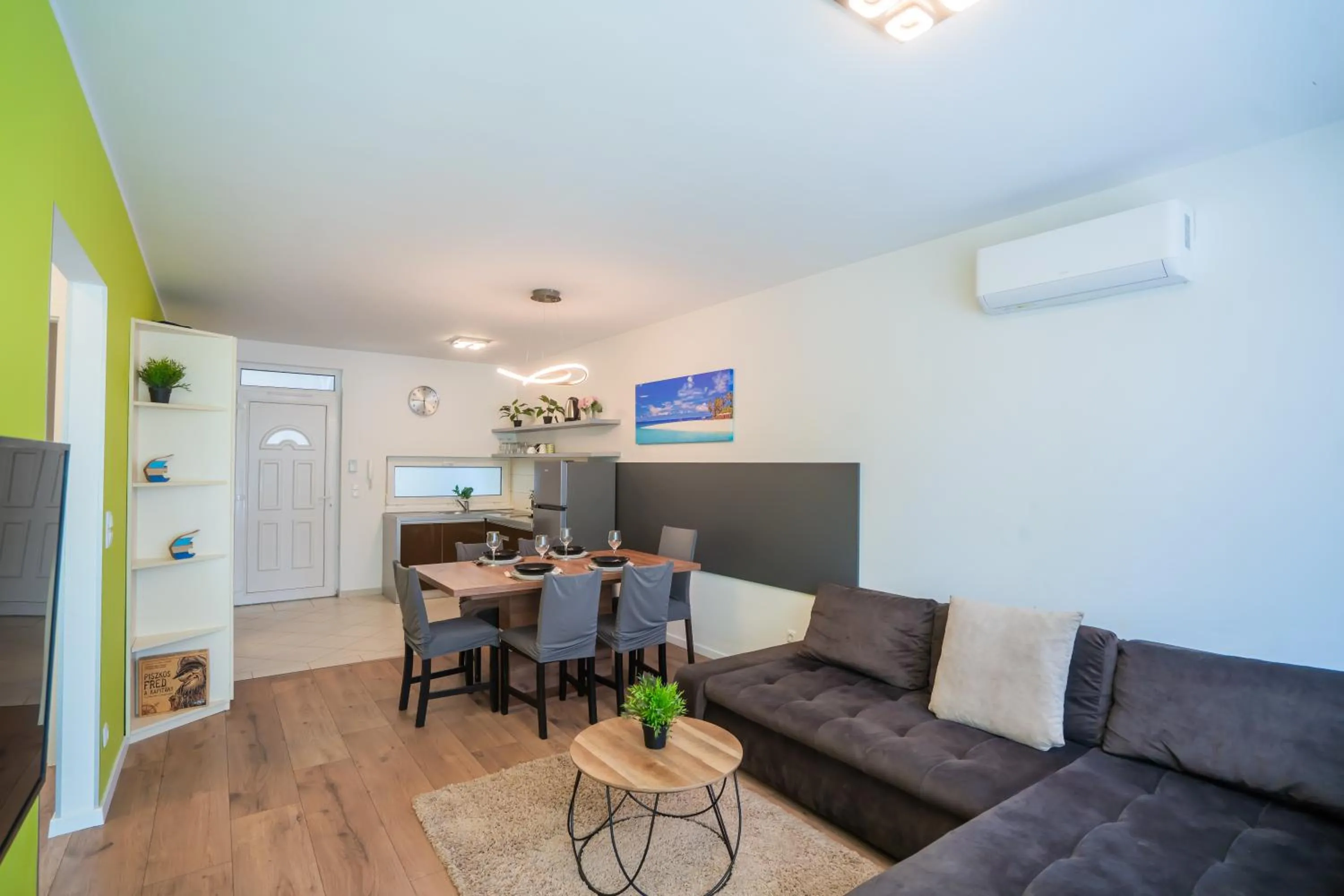 MyFlat Siófok Beach Apartment