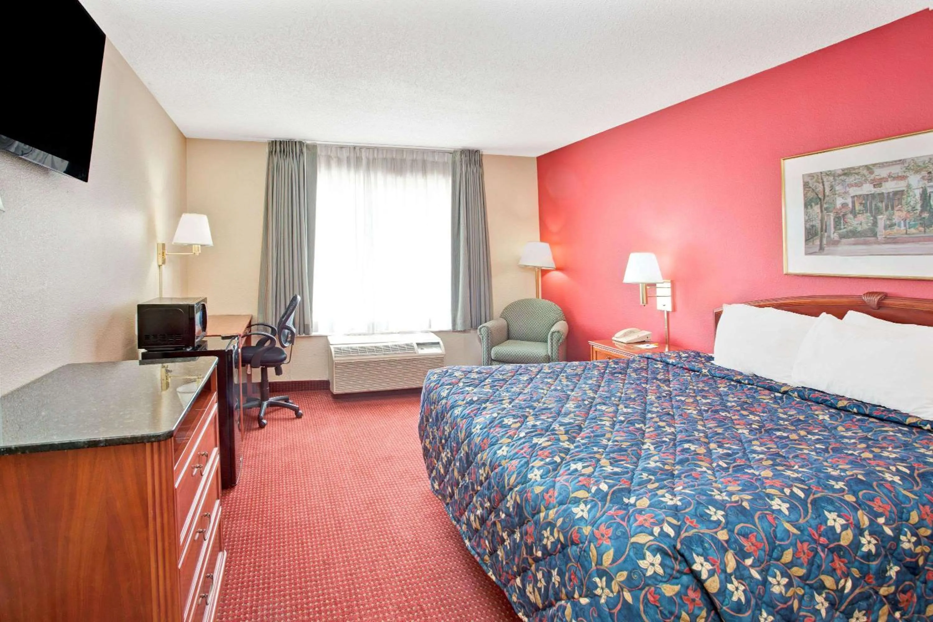 Photo of the whole room, Bed in Days Inn by Wyndham Marietta-Atlanta-Delk Road