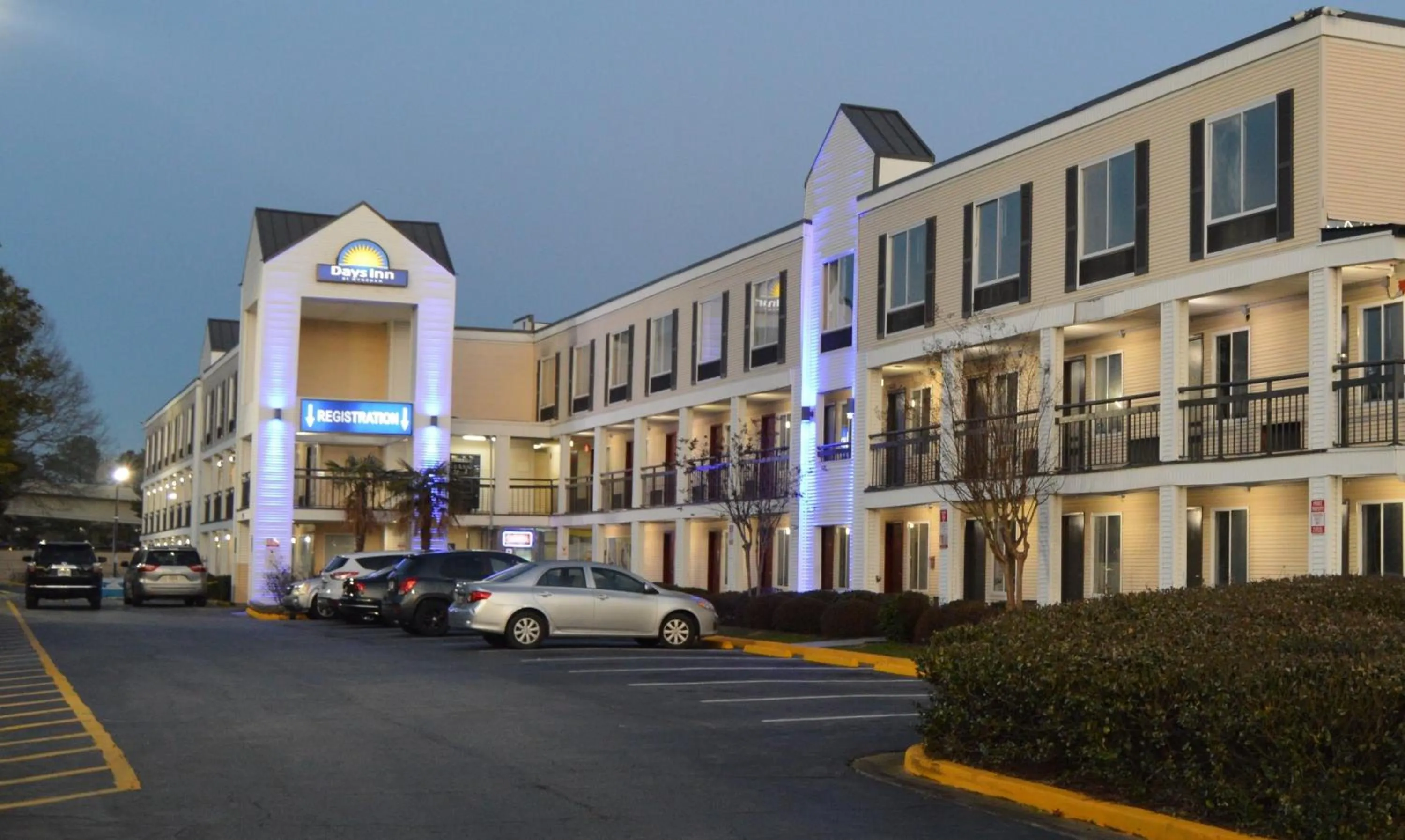 Property building in Days Inn by Wyndham Marietta-Atlanta-Delk Road