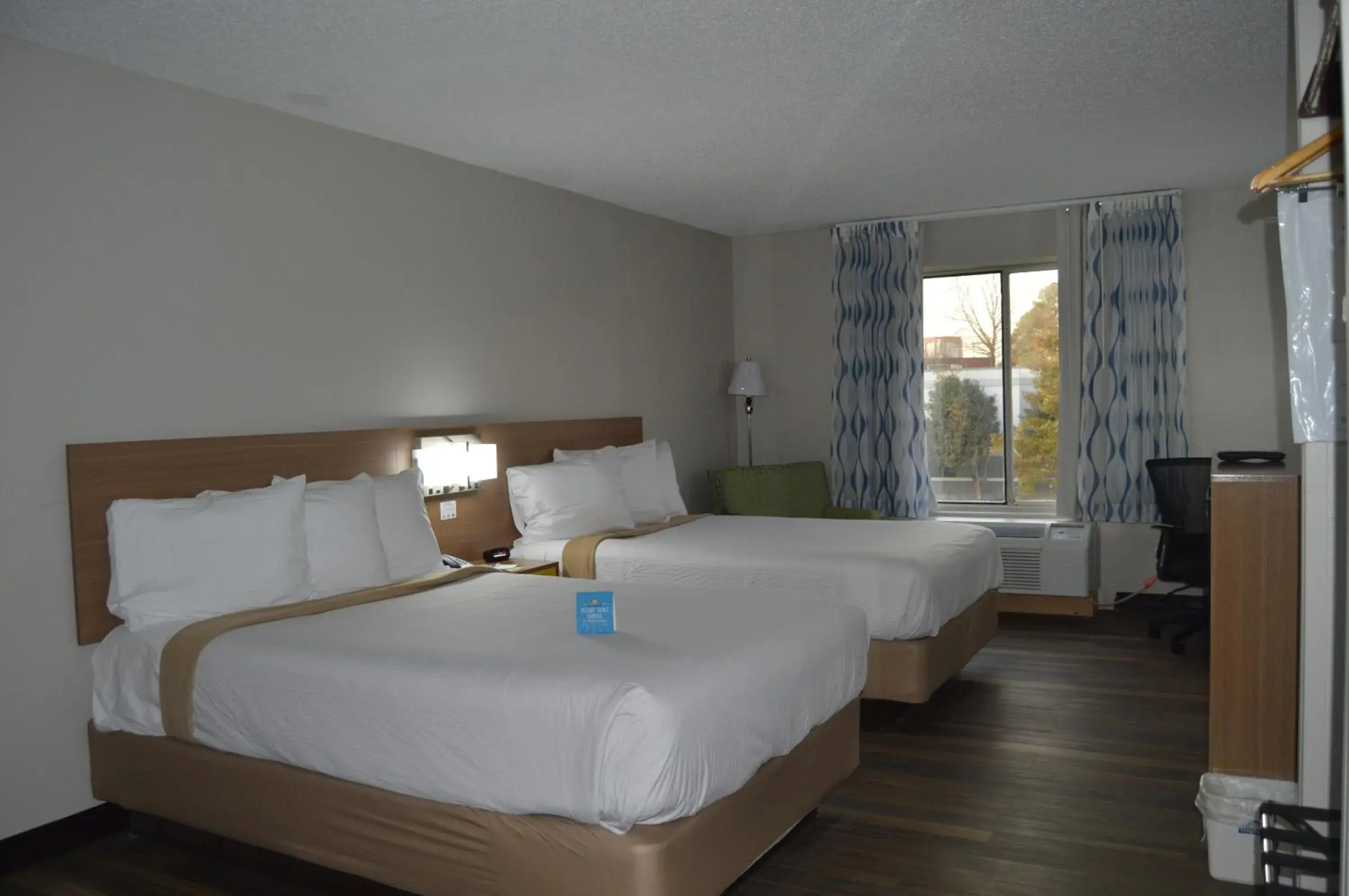 Double Room with Two Double Beds - Non-Smoking in Days Inn by Wyndham Marietta-Atlanta-Delk Road Double Room with Two Double Beds - Non-Smoking in Days Inn by Wyndham Marietta-Atlanta-Delk Road
