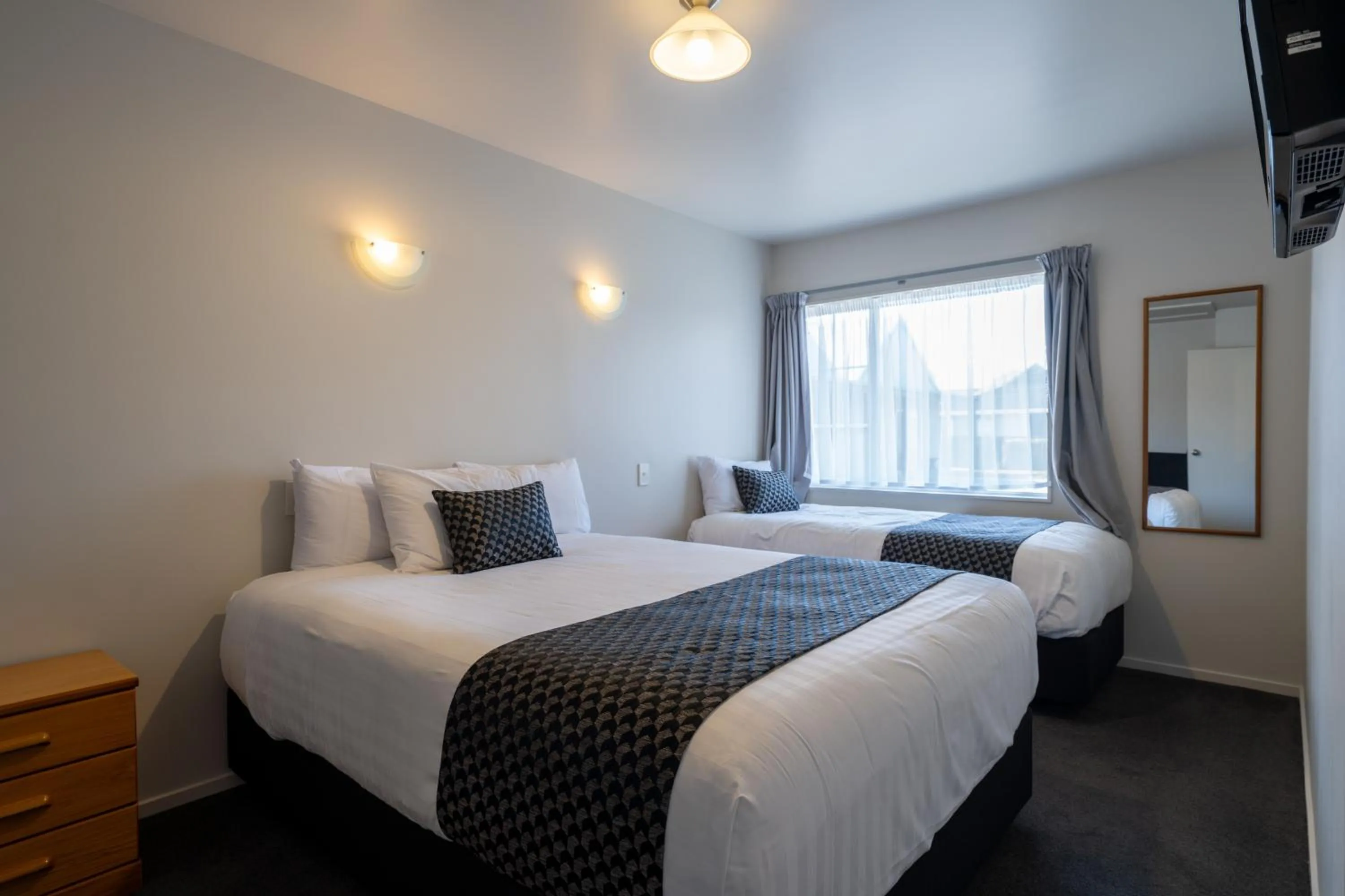 Bedroom, Bed in ASURE Gables Motor Lodge